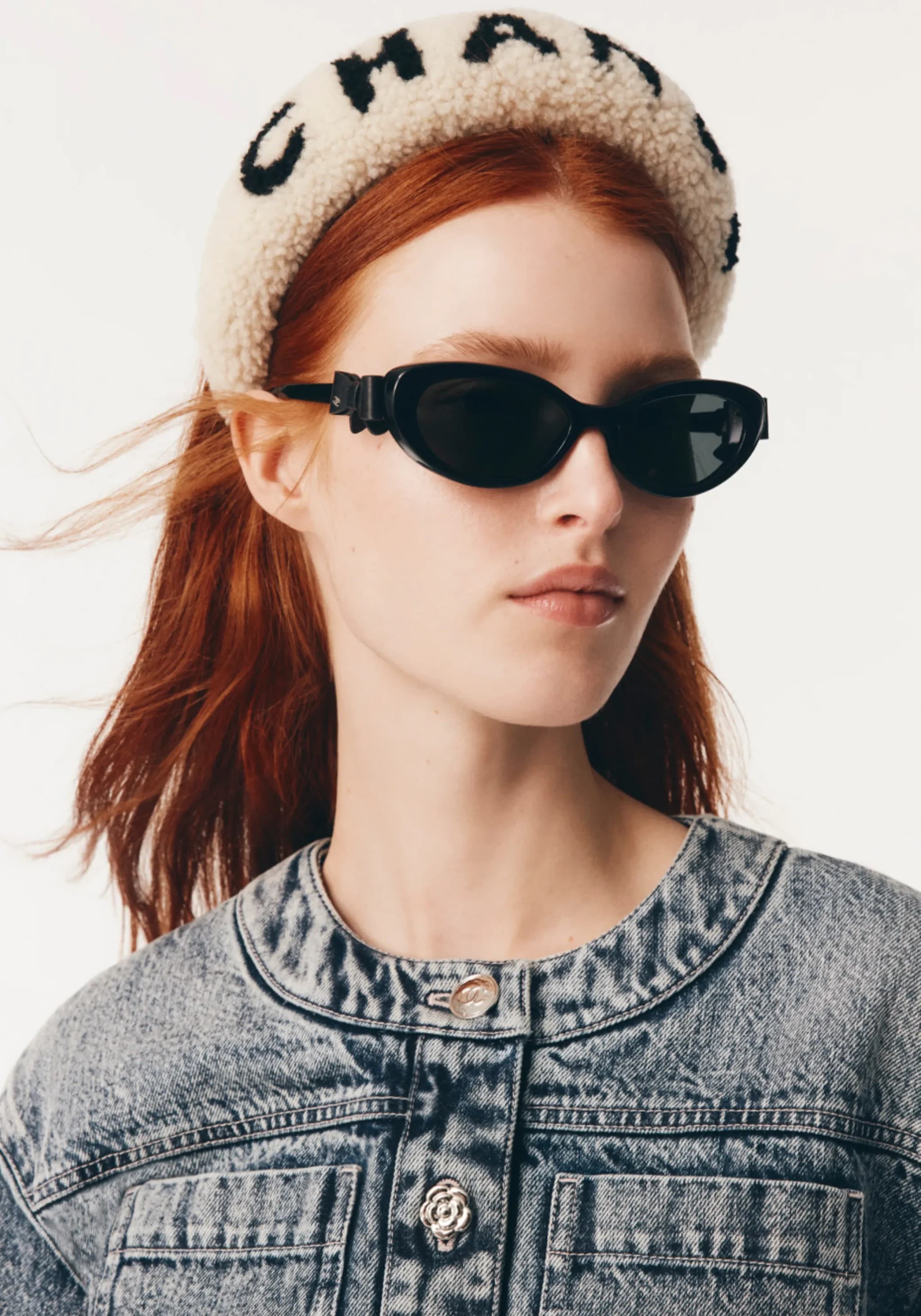 Kính mát Chanel Cat Eye Sunglasses Acetate 9181 15