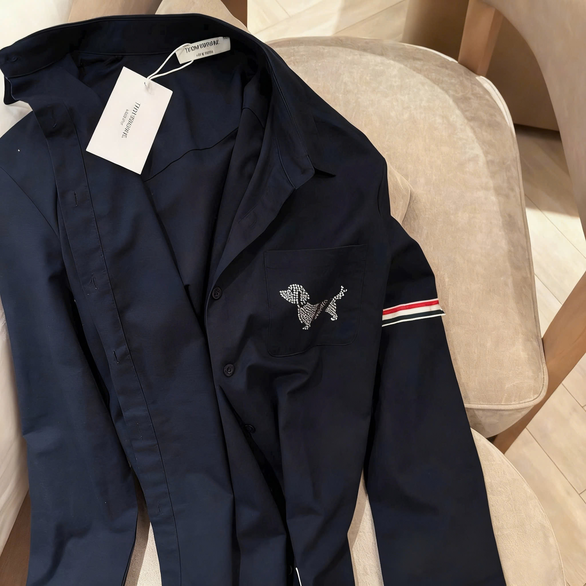 Áo sơ mi tay dài Thom Browne đính đá 6