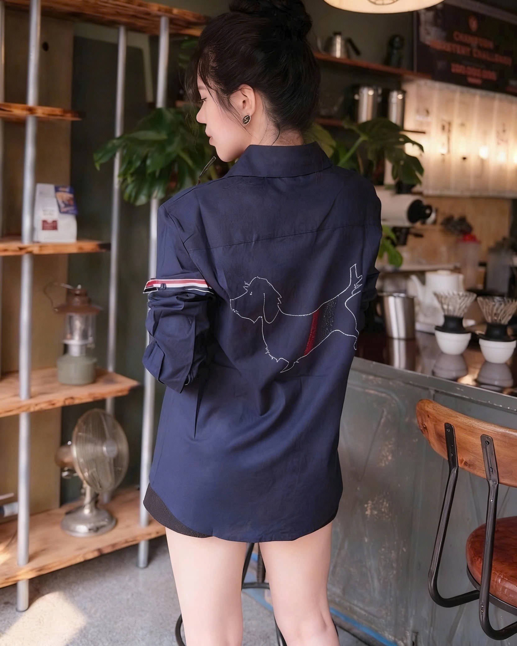 Áo sơ mi tay dài Thom Browne đính đá 13