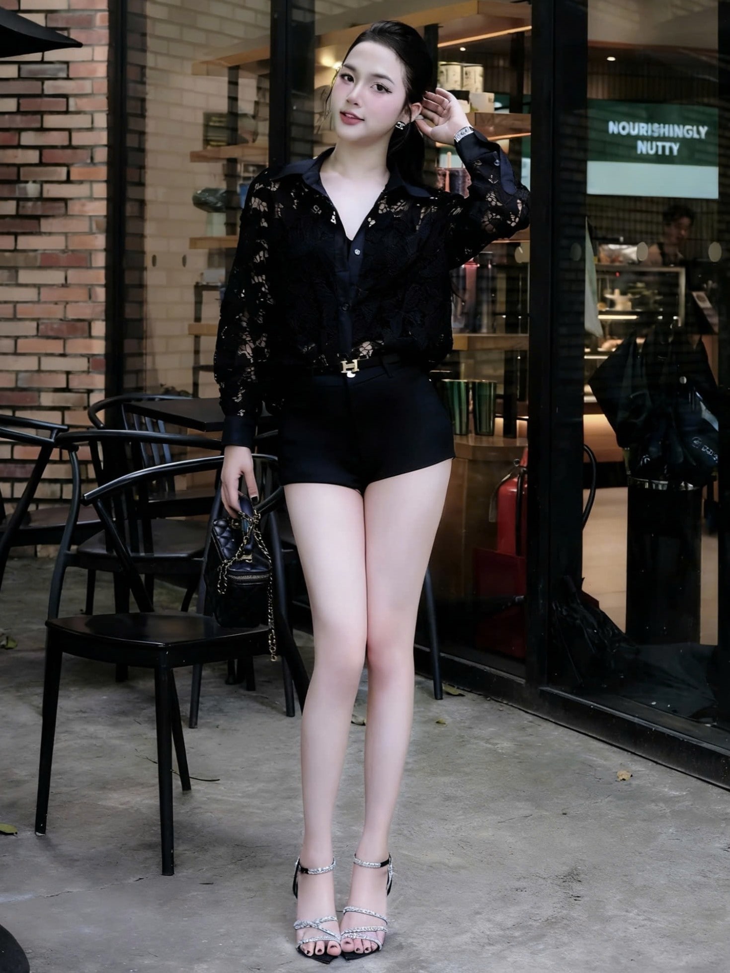Áo sơ mi ren trắng đen Dior 7