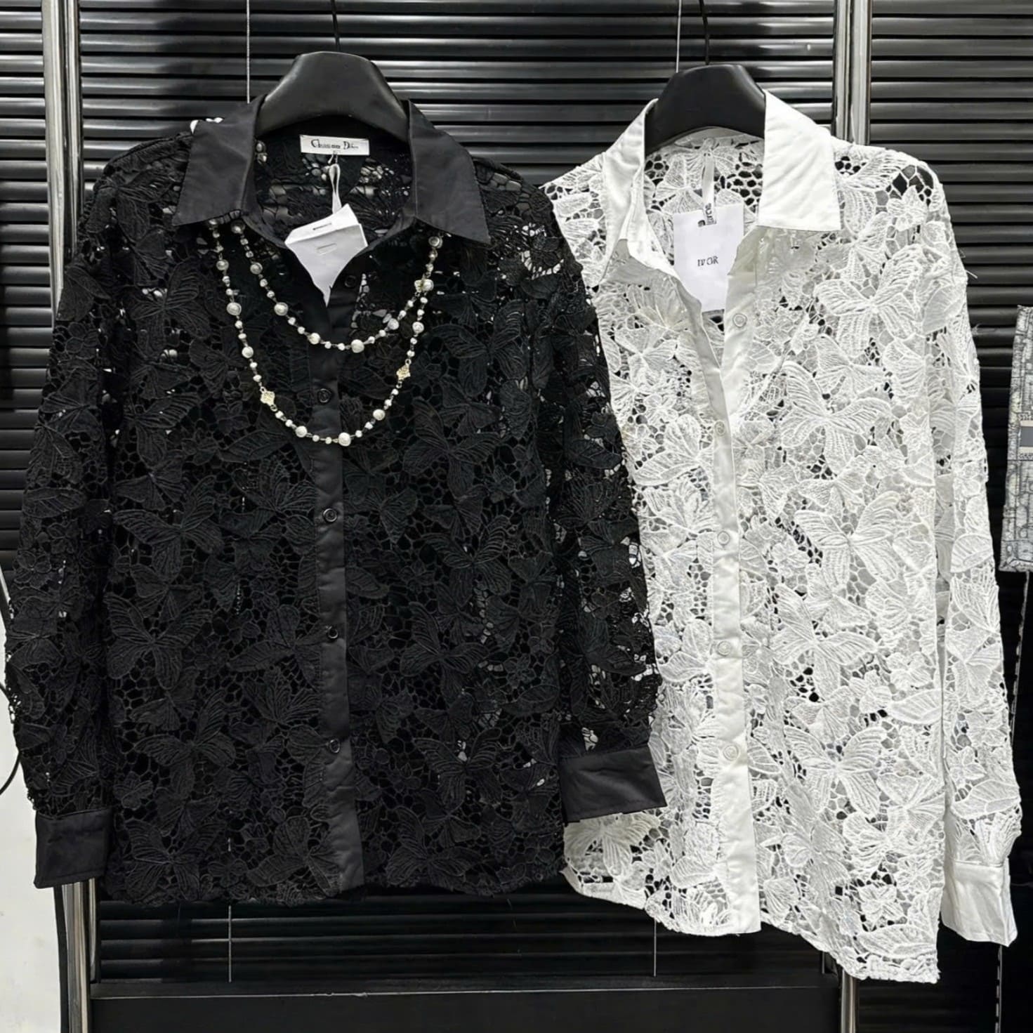 Áo sơ mi ren trắng đen Dior 9