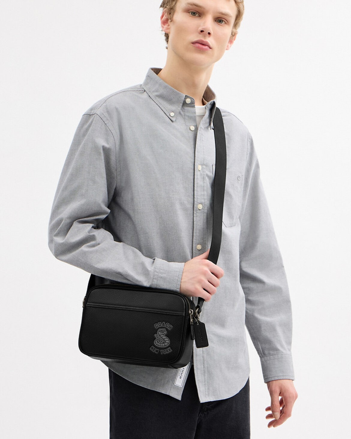 Túi đeo chéo Coach Nam Graham Crossbody Bag With Snake Graphic CY828 4