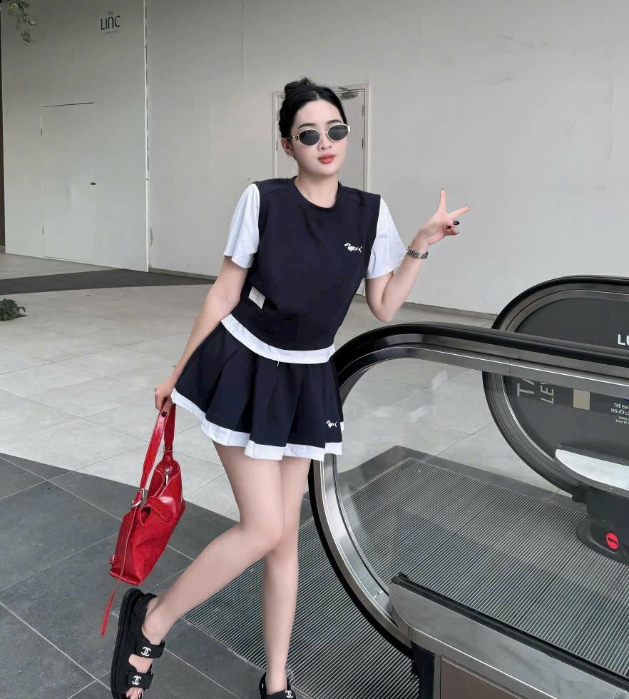 Combo Thom Browne áo váy xòe 3