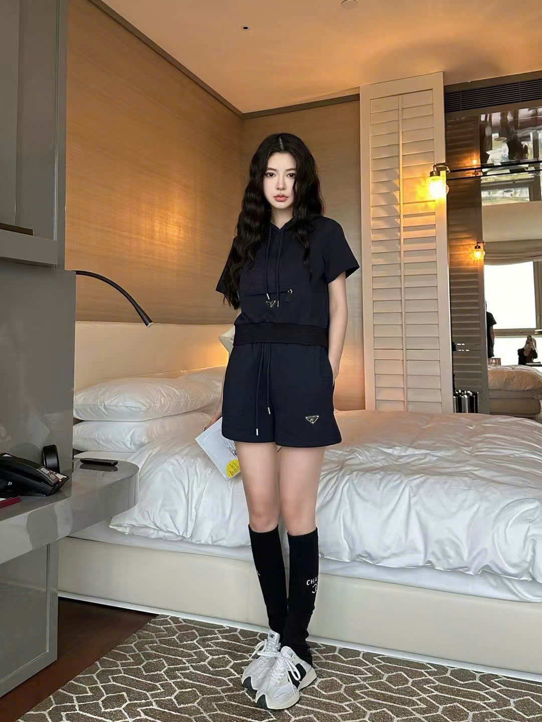 Combo áo cotton mũ và quân ngắn Prada 5