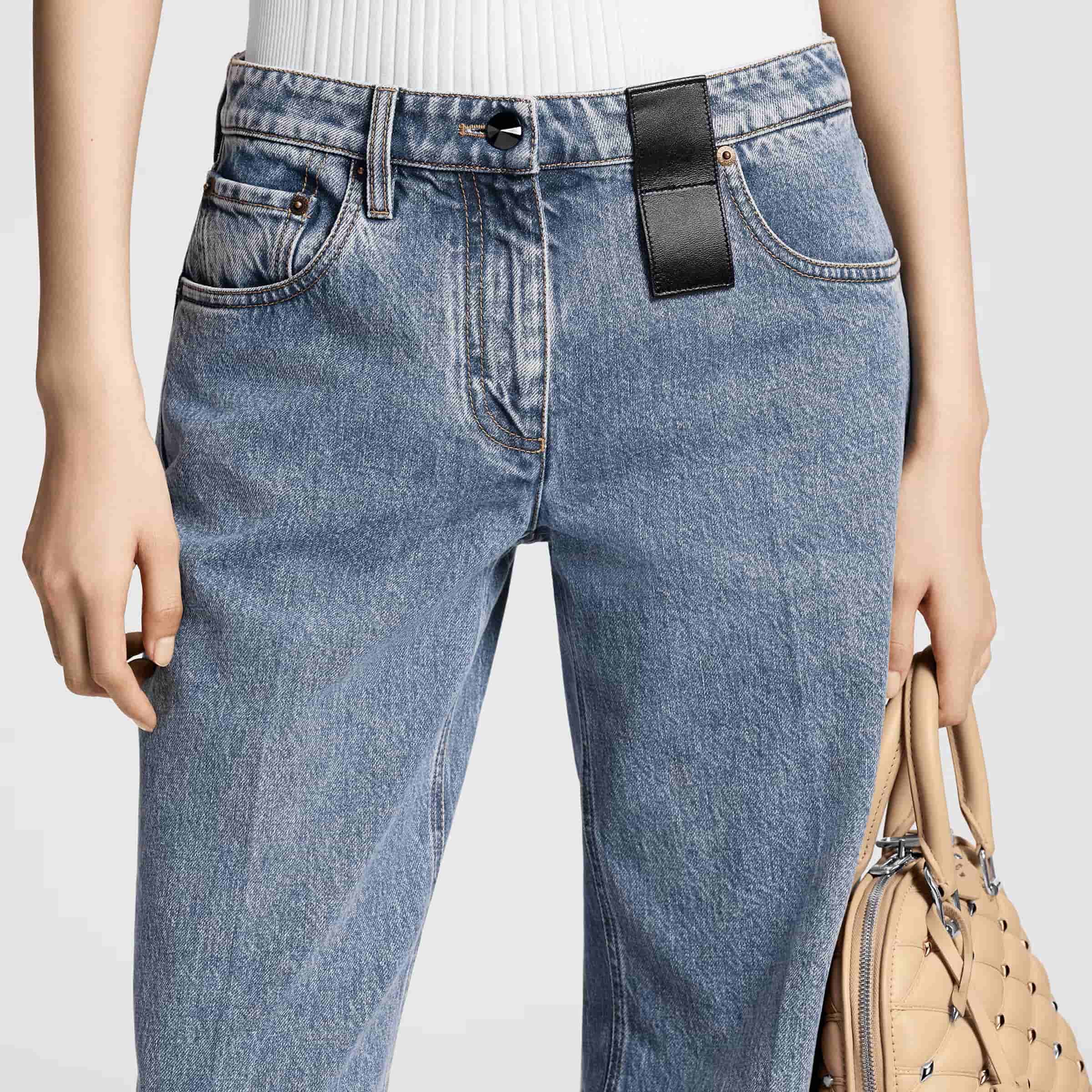 Túi xách LV hến Louis Vuitton Alma BB Lambskin With Diamond Motif 4
