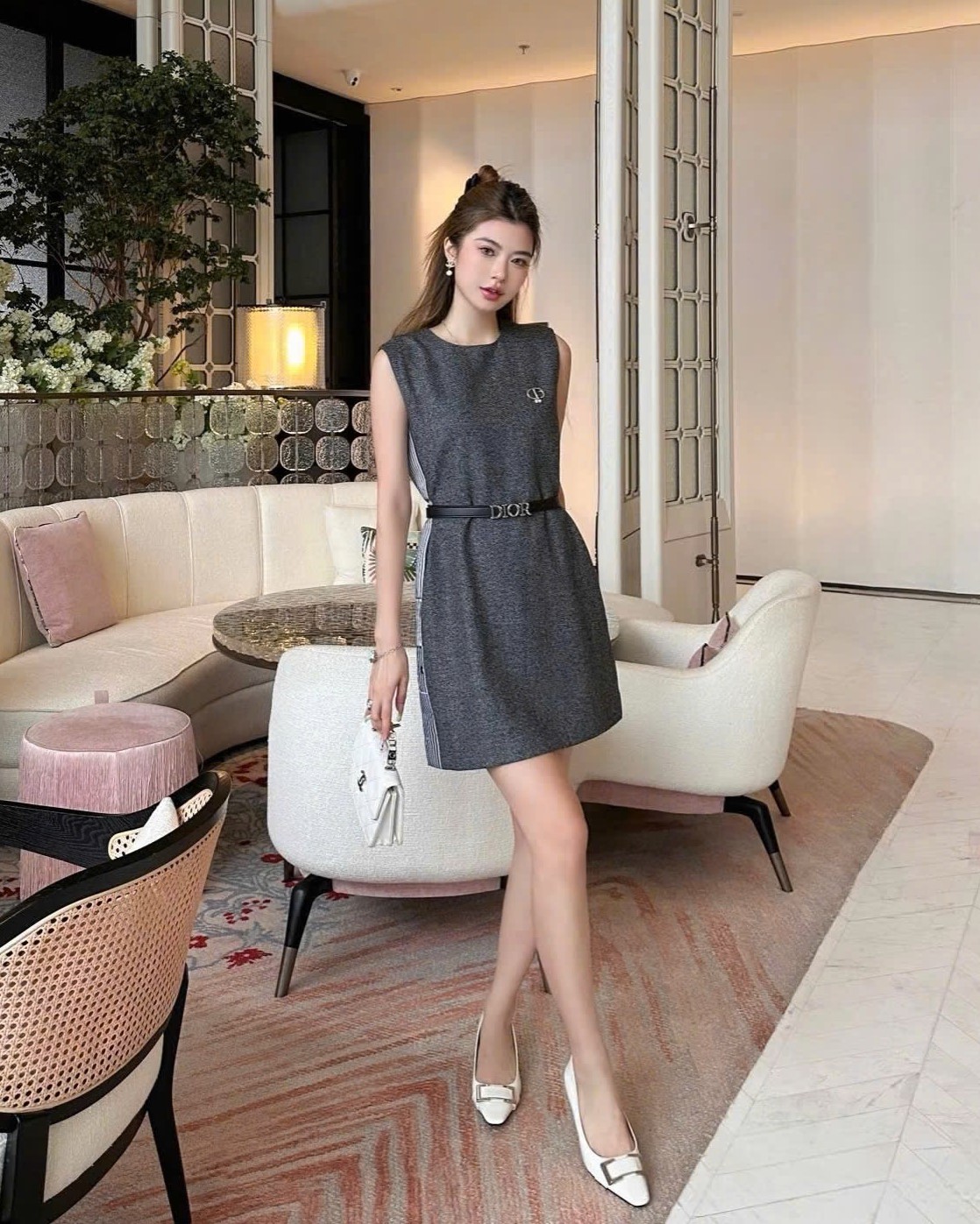 Áo đầm sát nách thời trang nữ Dior đen xám 3