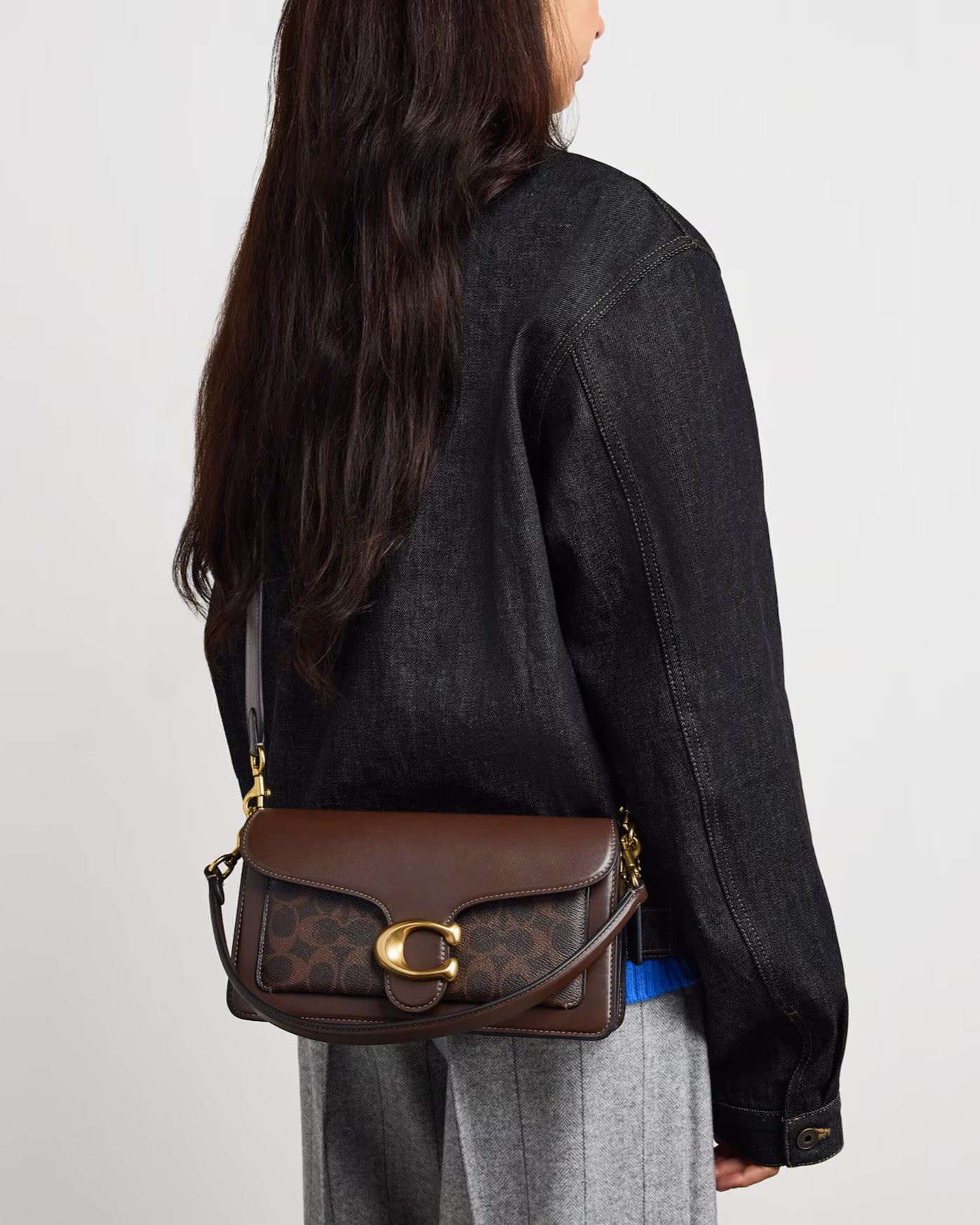 Túi đeo chéo Coach Tabby Shoulder Bag 26 In Signature Canvas Brass Maple CI032 15