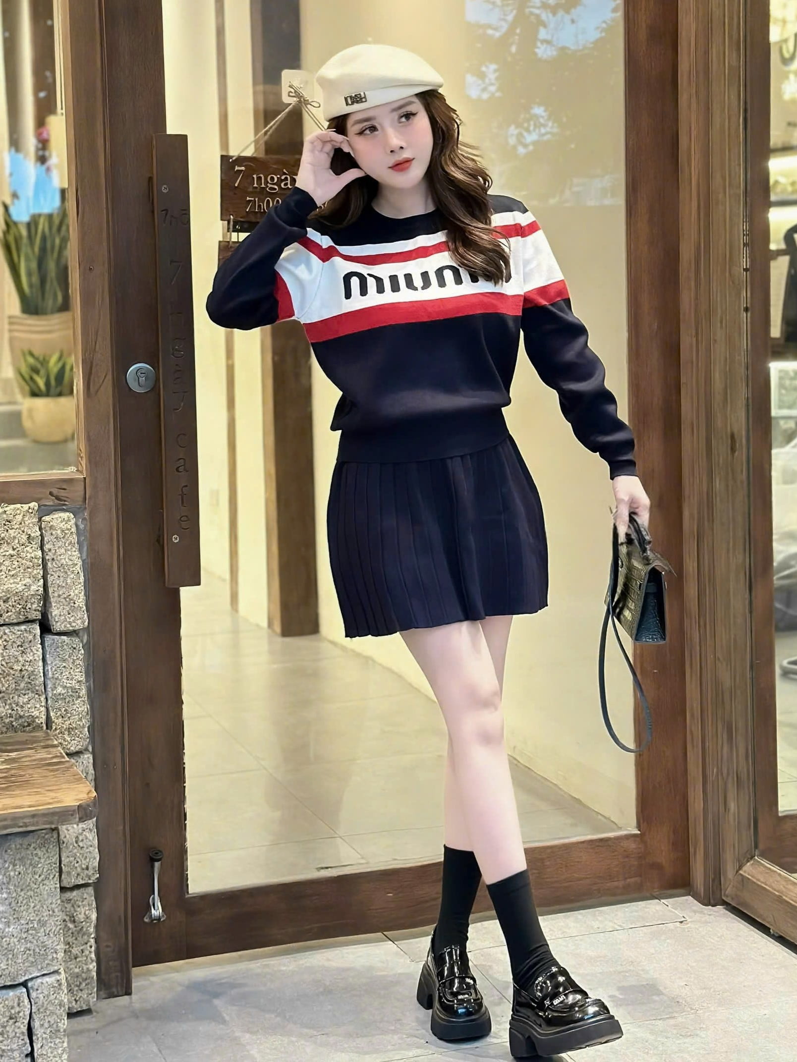 Áo tay dài váy ngắn xòe len thời trang nữ Miu Miu 3