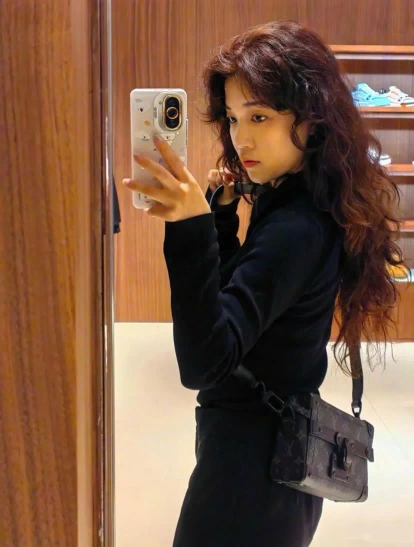 Túi xách cốp LV Louis Vuitton Soul Trunk Monogram Eclipse Canvas M11743 8