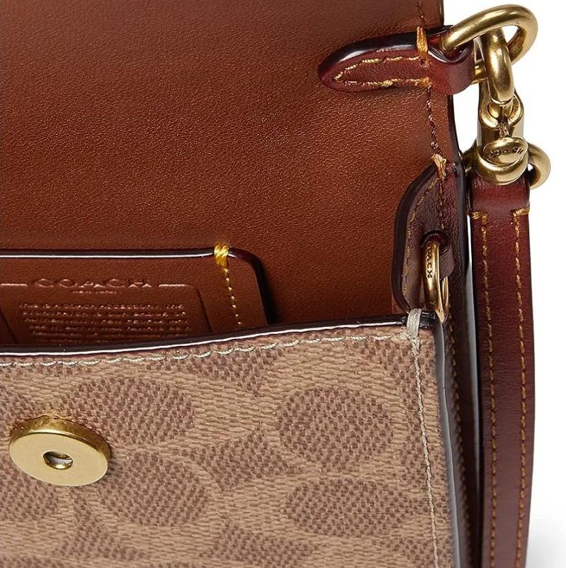 Túi điện thoại nâu nấp đỏ Coach Phone Crossbody In Signature Canvas CJ355 10