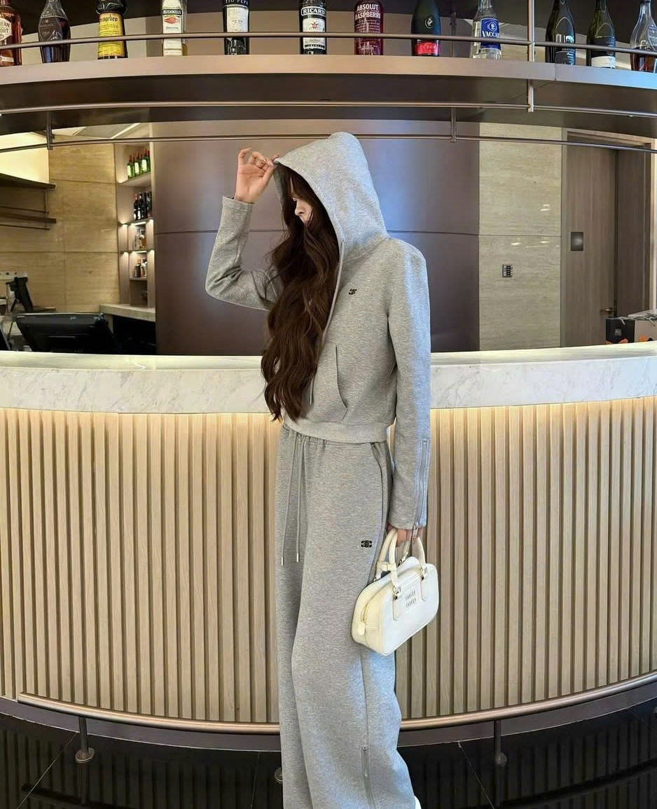Combo áo quần dài xám đen Celine 3