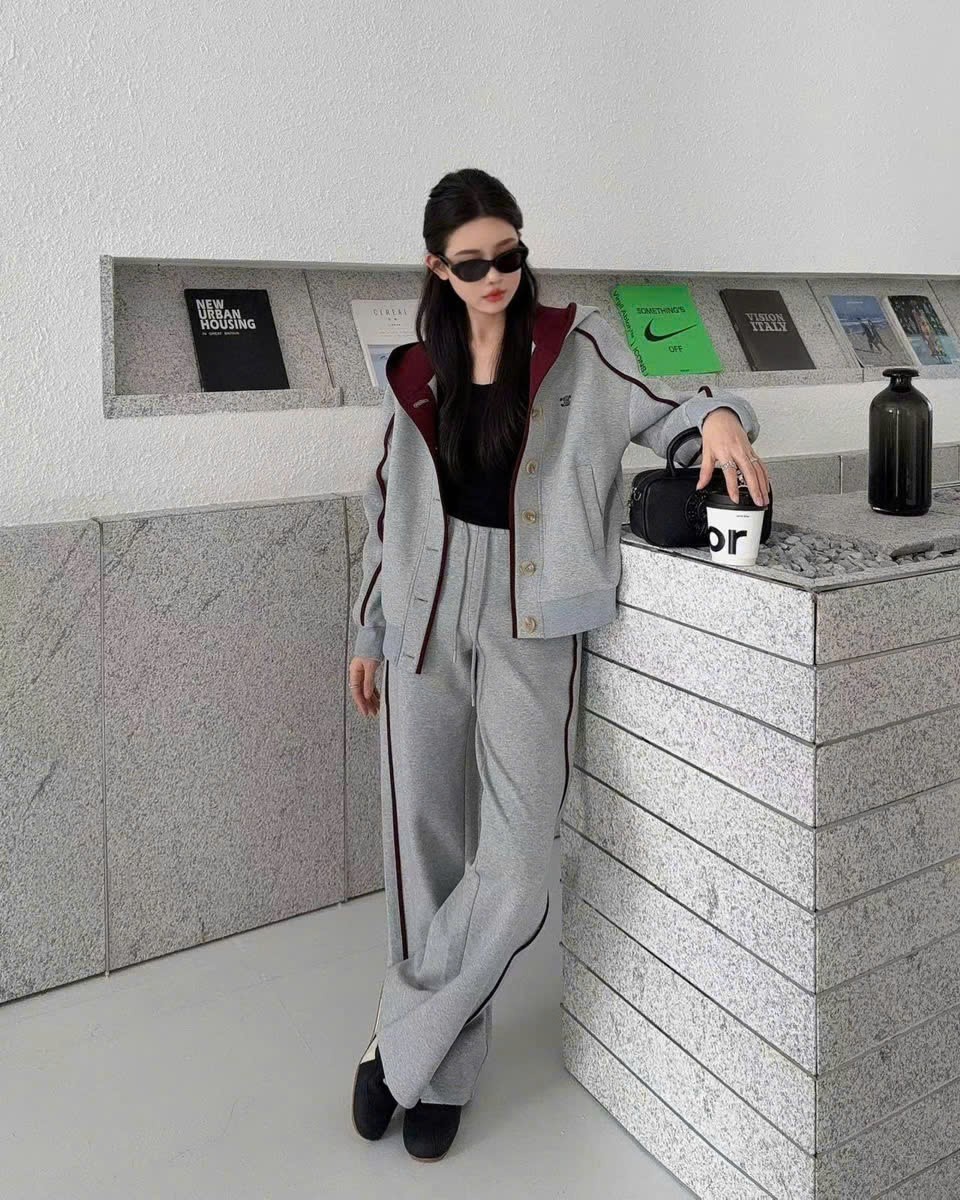 Combo áo khoác có nón quần dài suông Celine 3