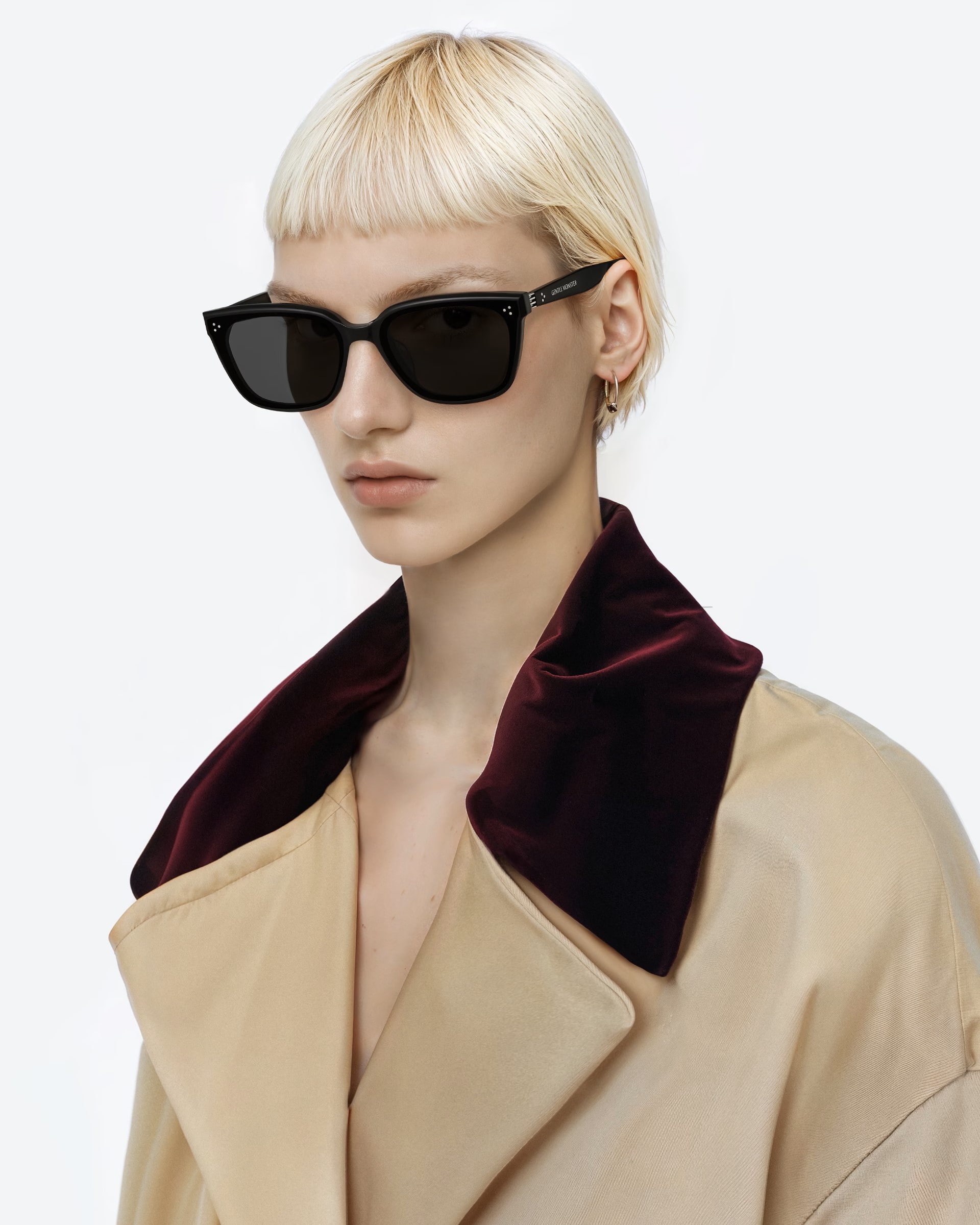 Kính Gentle Monster Numer 01 Black Lenses Black Acetate Frame 5