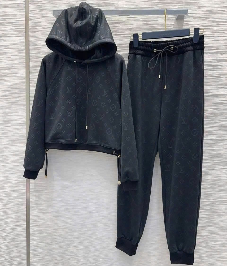 Combo áo có nón quần dài bo chun LV 2