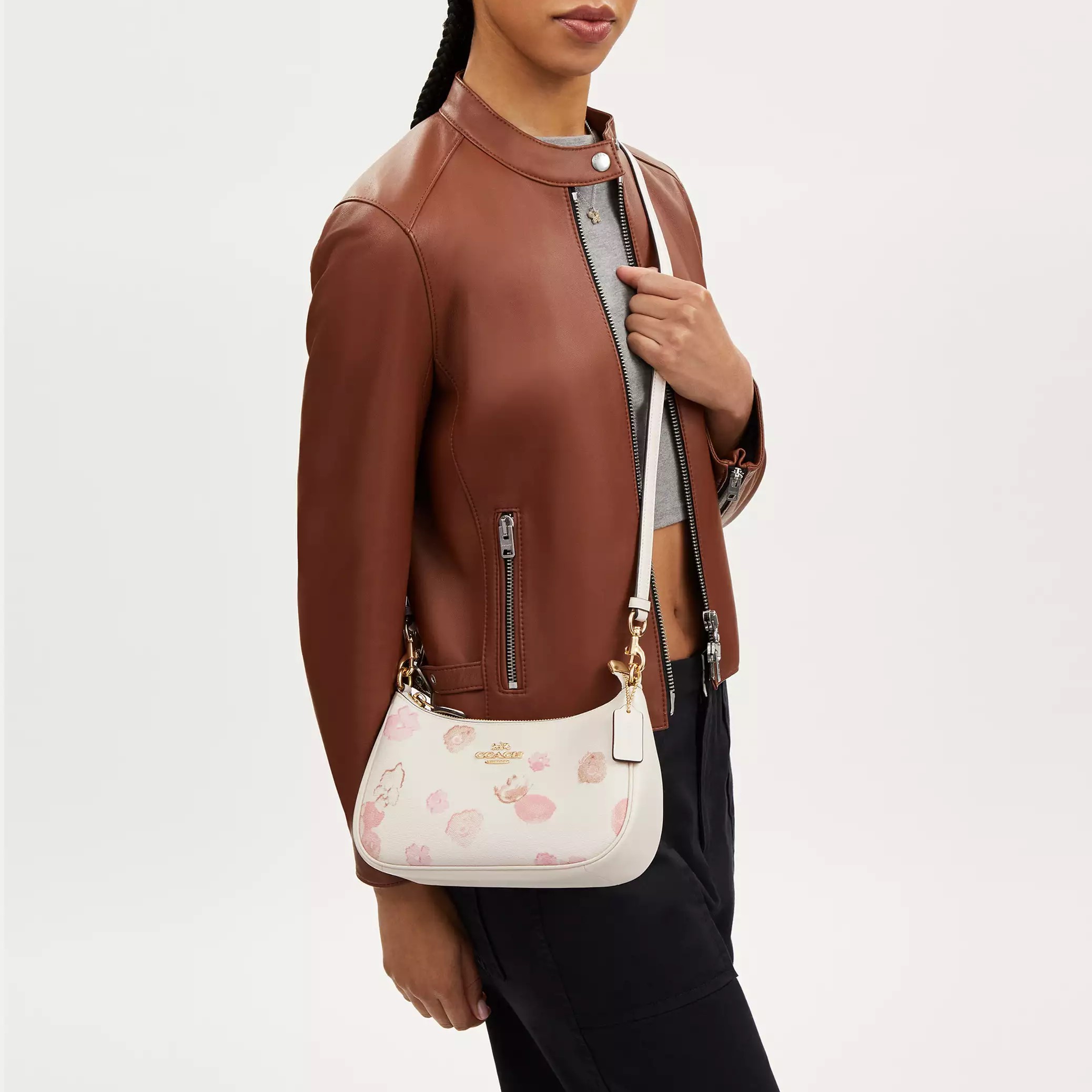 Túi đeo chéo Coach Teri Shoulder Bag in Floral Print CR746 5