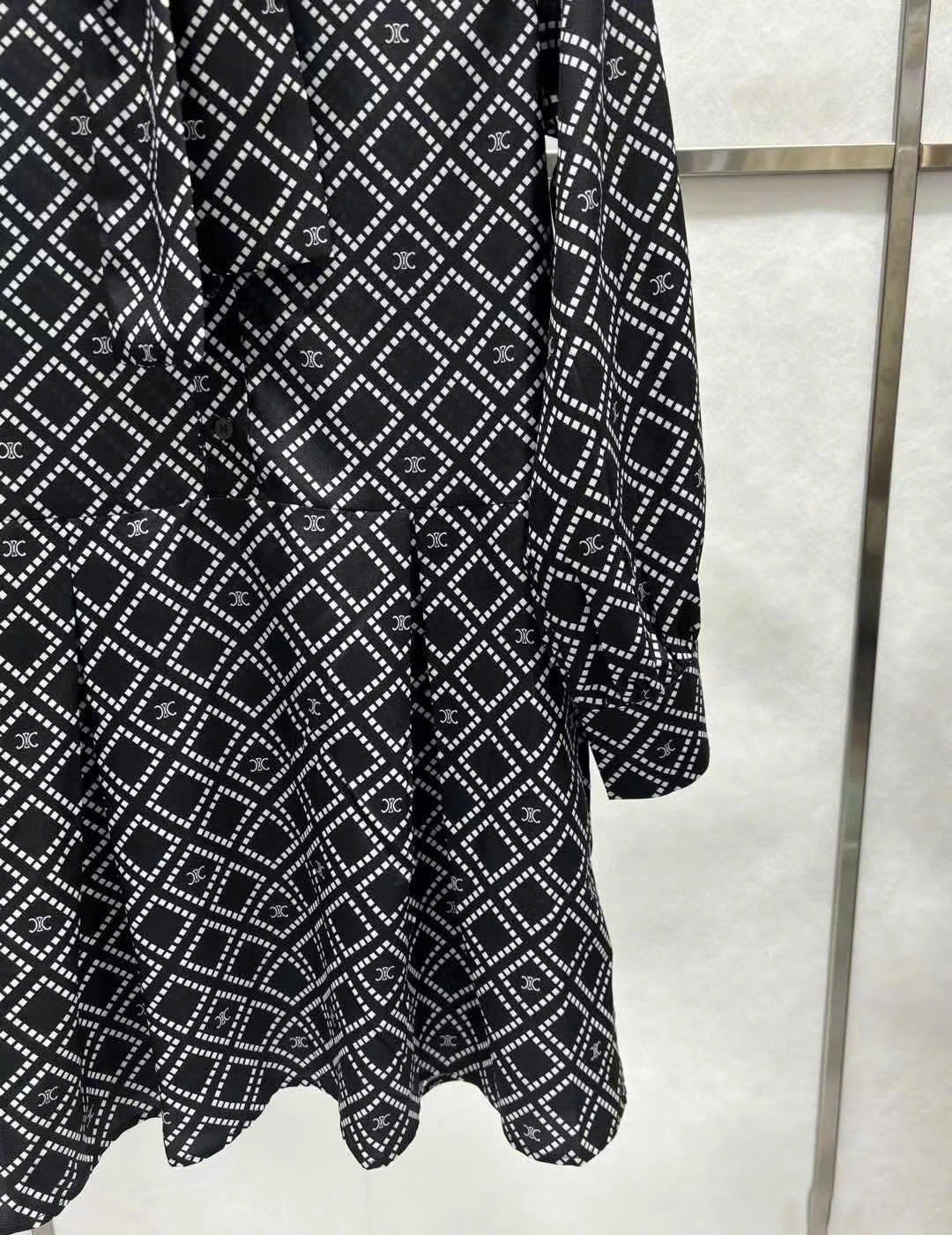 Áo đầm nữ nơ kèm thắt lưng Celine 7