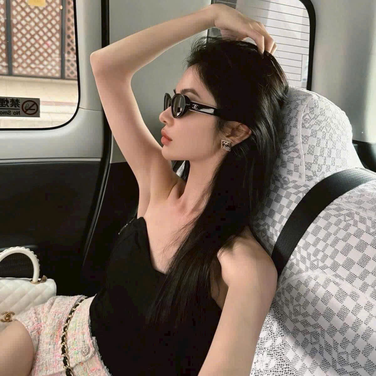 Mắt kính Chanel Oval Sunglasses Acetate Black 5515 7