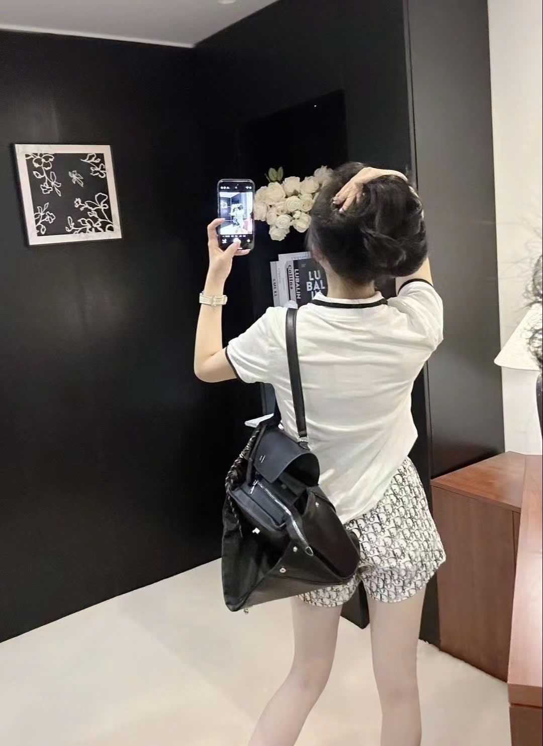 Combo áo và váy quần Dior 3