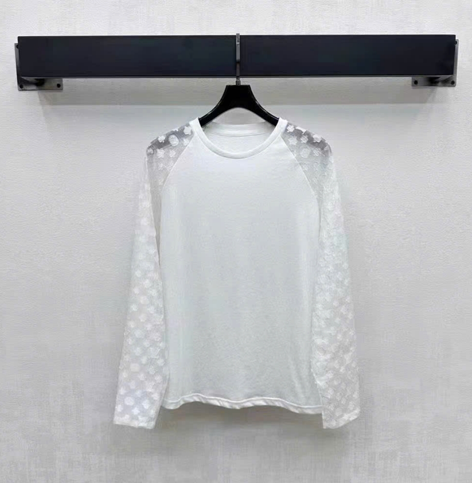 Combo áo quần thun phối ren trắng LV 3