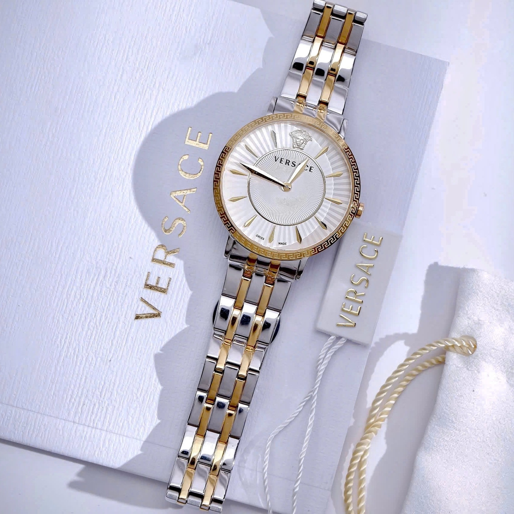 Đồng hồ đeo tay nữ Versace V-Eternal Lady Watch VEJL00622 11