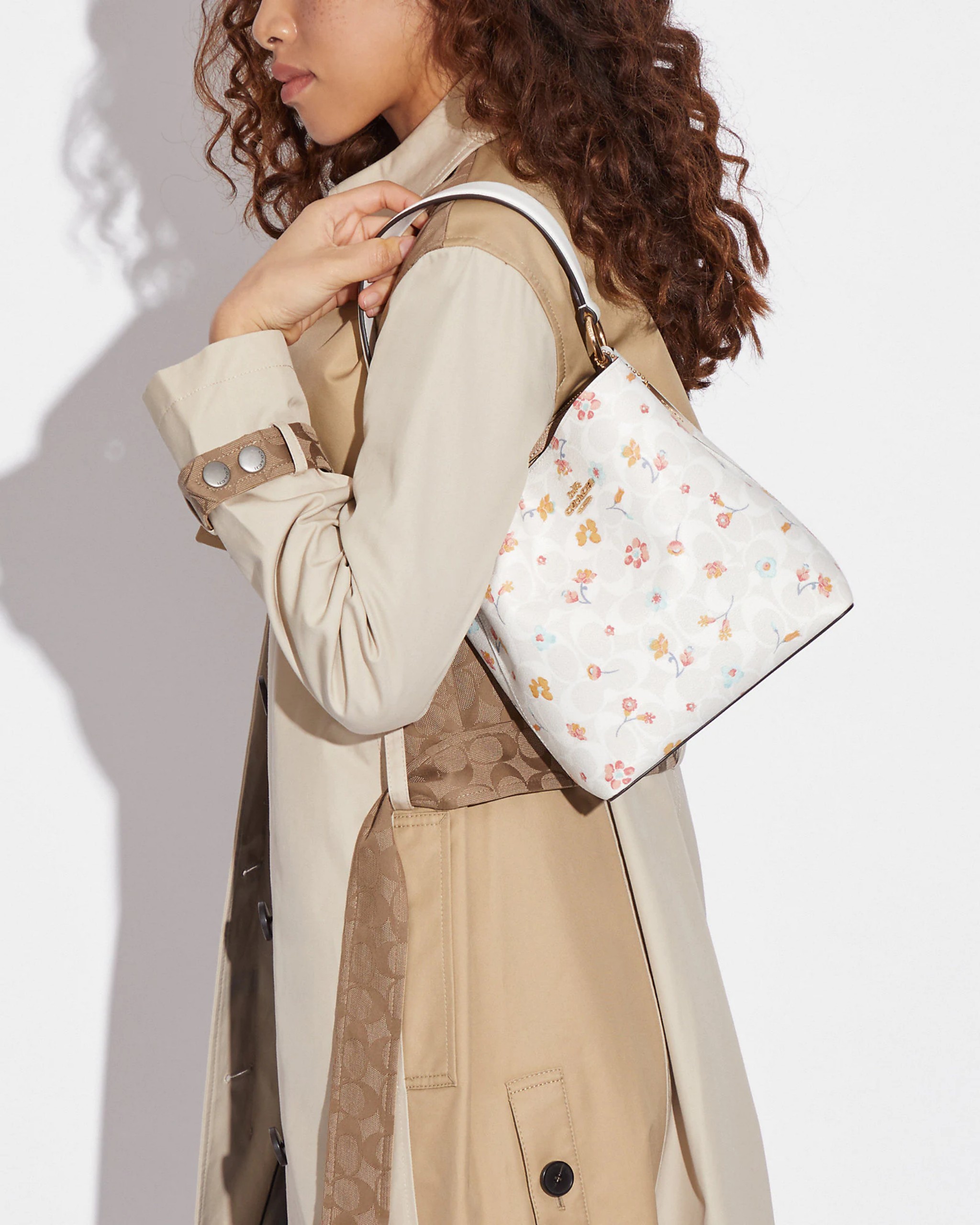 TÚI NỮ COACH SMALL TOWN BUCKET BAG IN SIGNATURE CANVAS WITH MYSTICAL FLORAL PRINT 6