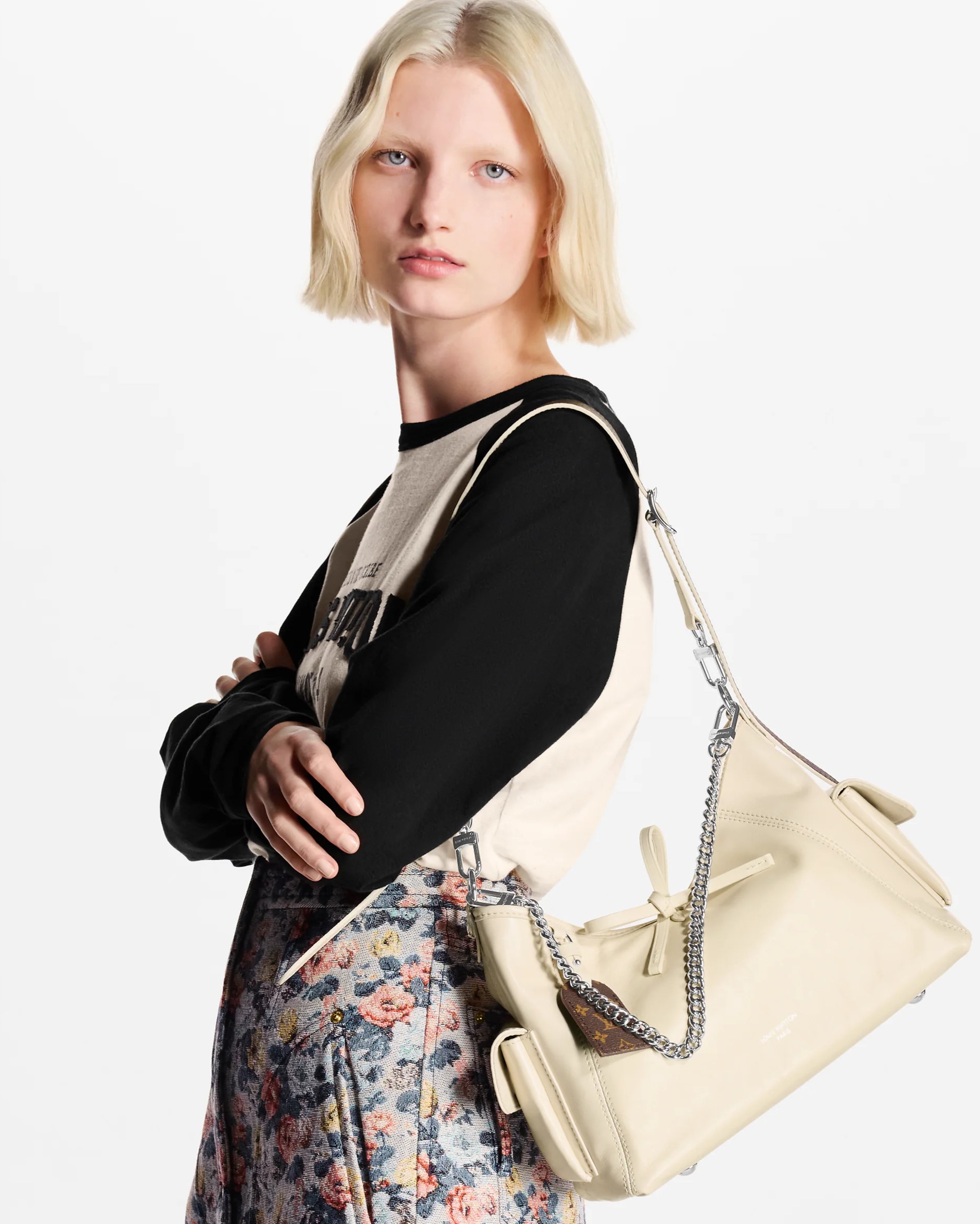 Túi xách Louis Vuitton CarryAll Cargo Vibe PM Vanilla 6