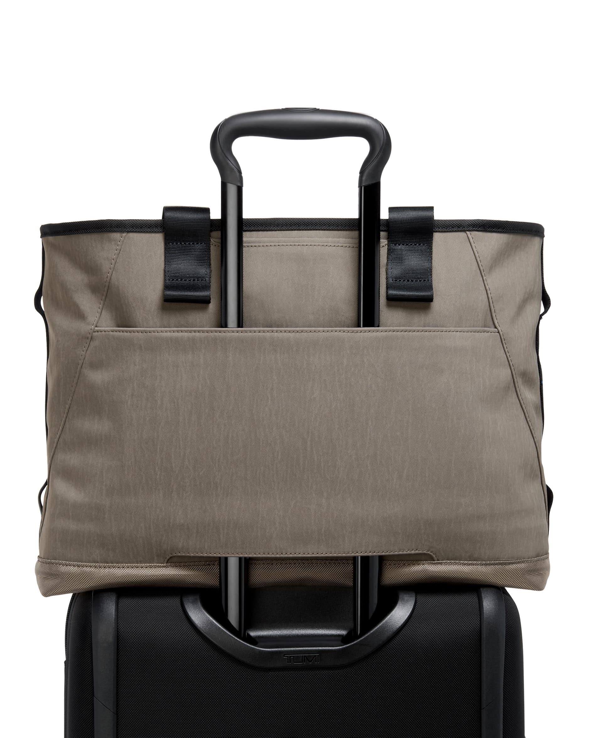 Túi xách Laptop Tumi Alpha Bravo Retreat Tote 2