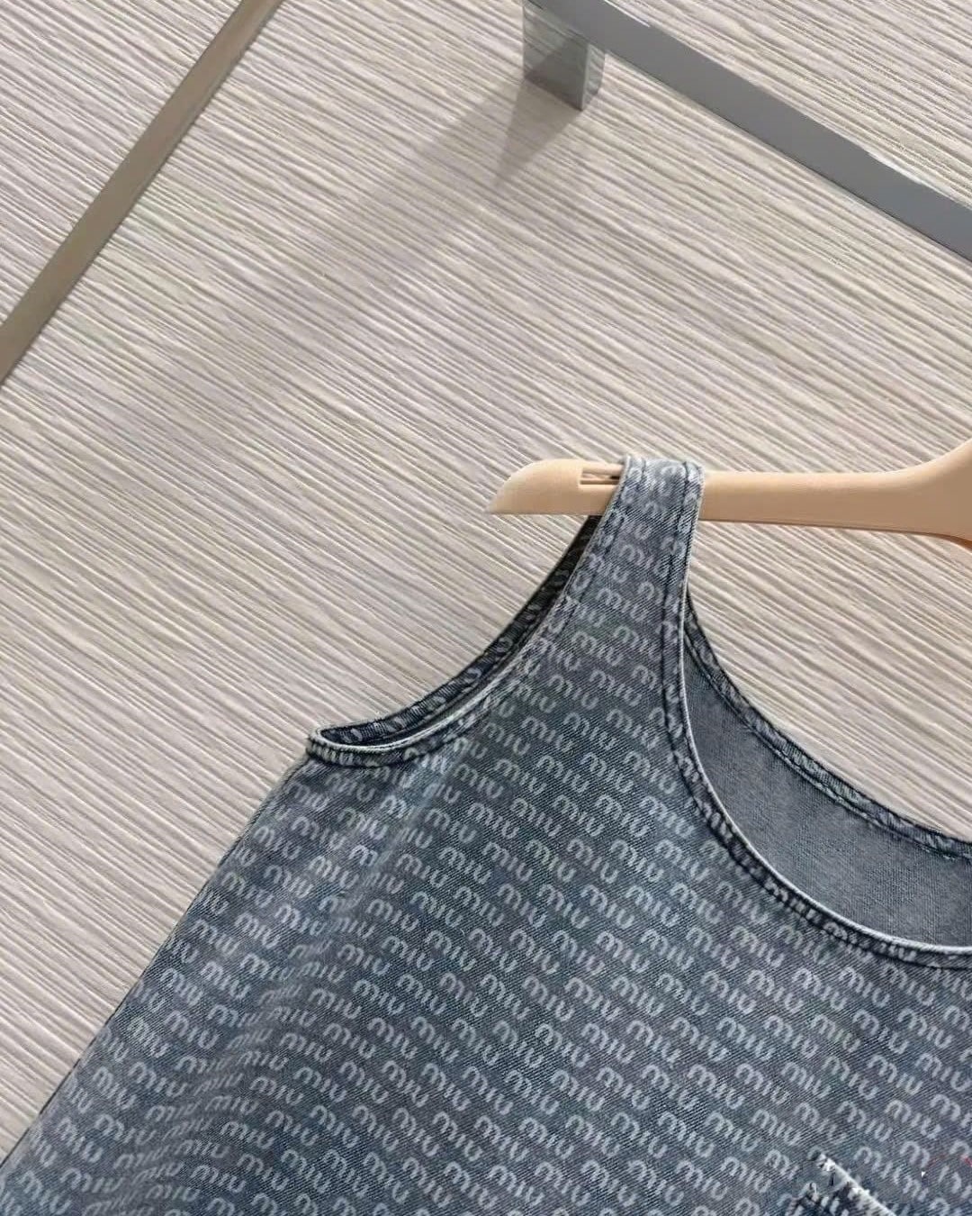 Đầm ba lỗ Miu Miu 3