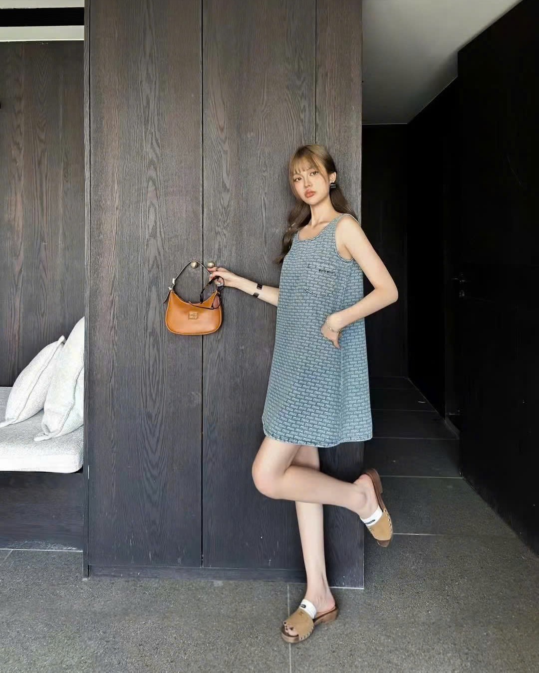 Đầm ba lỗ Miu Miu 6