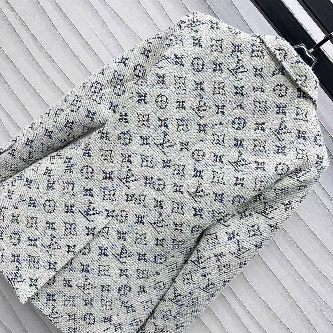 Áo khoác nữ tay dài Louis Vuitton xám 3