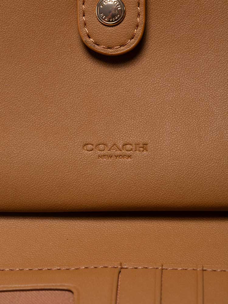 Ví cầm tay điện thoại Coach Phone Wallet In Signature Canvas With Dreamy Veggie Print C8751 6