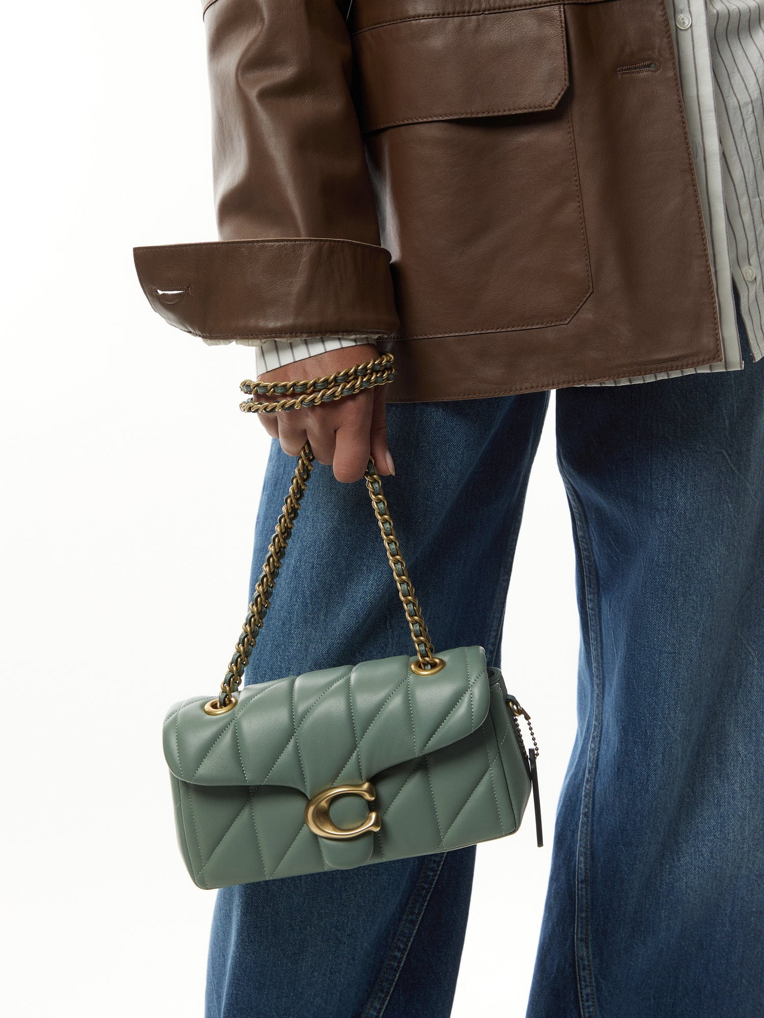 Túi đeo chéo Coach Tabby Shoulder Bag 20 With Pillow Quilting Nappa Leather Sage CP149 13