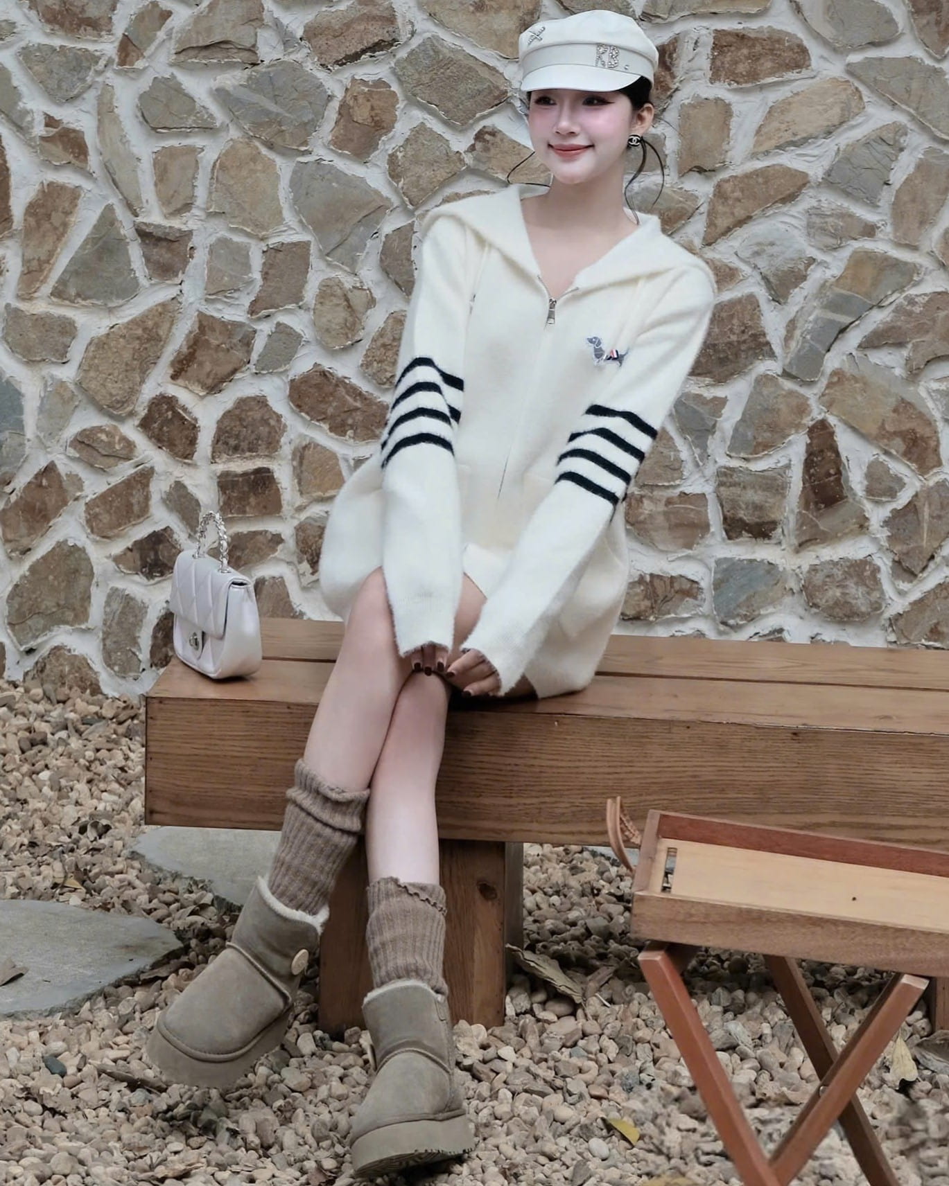 Áo khoác len nữ trắng đen Thom Browne 15