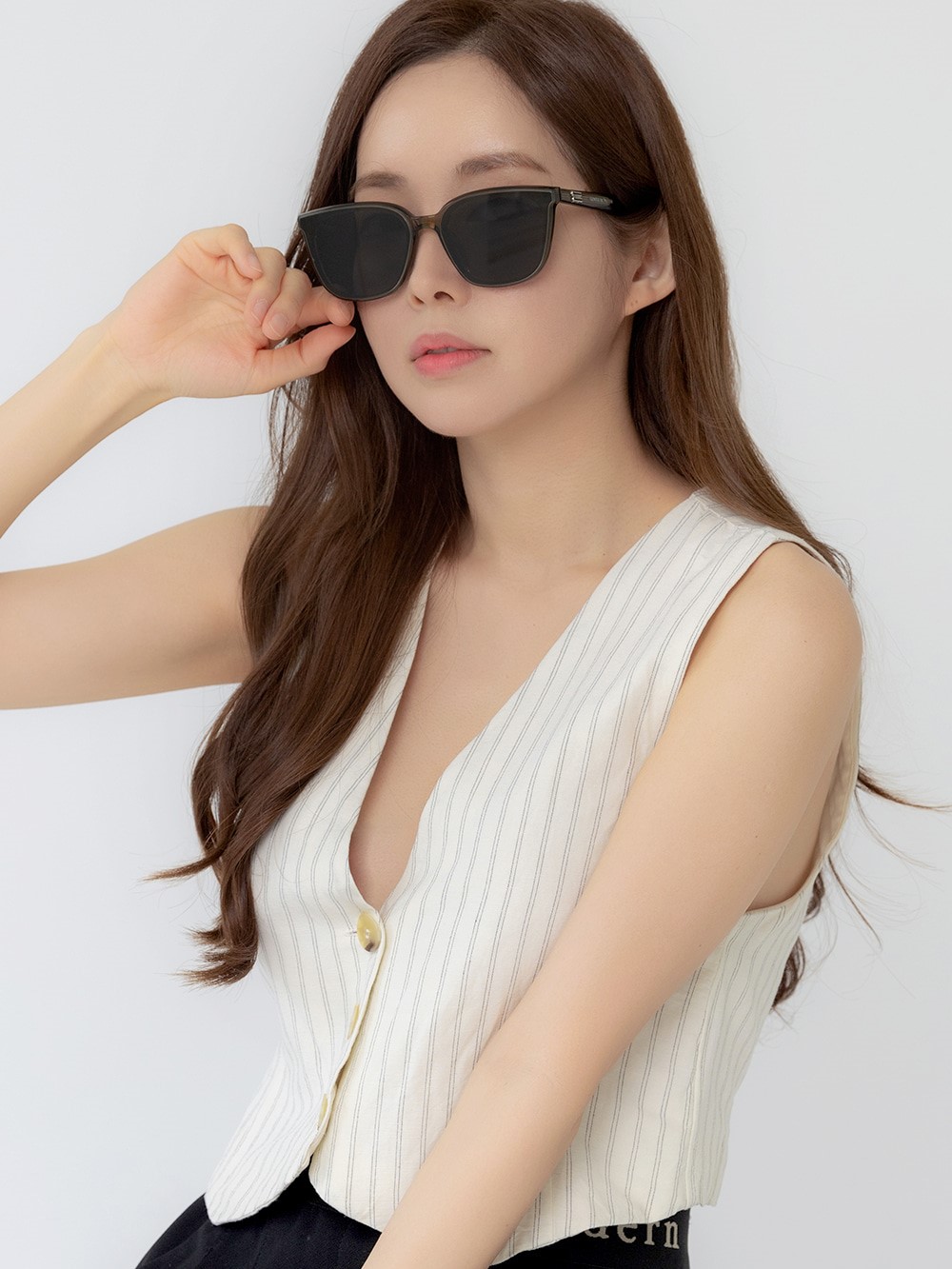 MẮT KÍNH GM GENTLE MONSTER PINO KC1 BLACK LENSES TRANSLUCENT KHAKI ACETATE FRAME 8