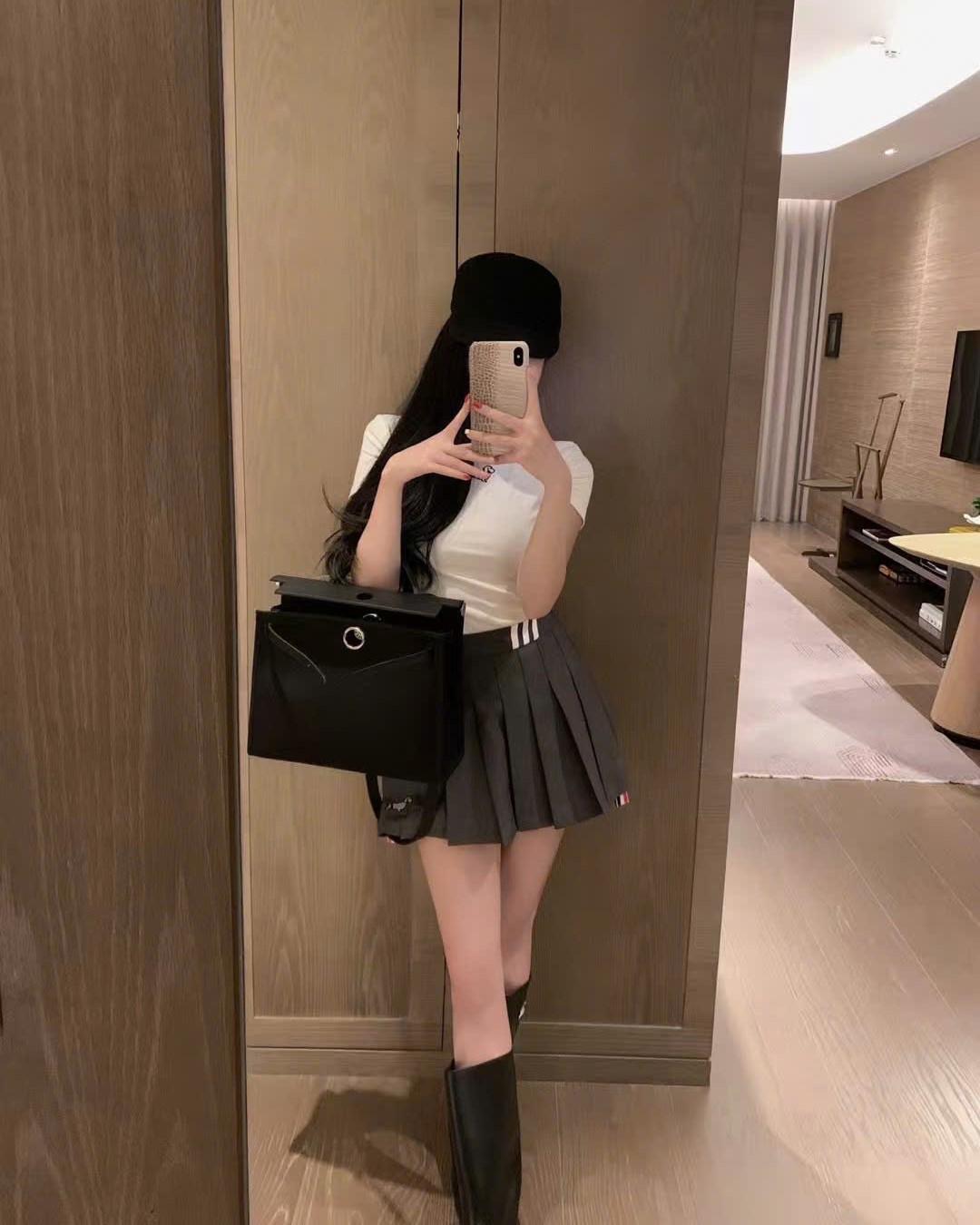 Combo áo thun váy xếp ly ngắn Thom browne 7