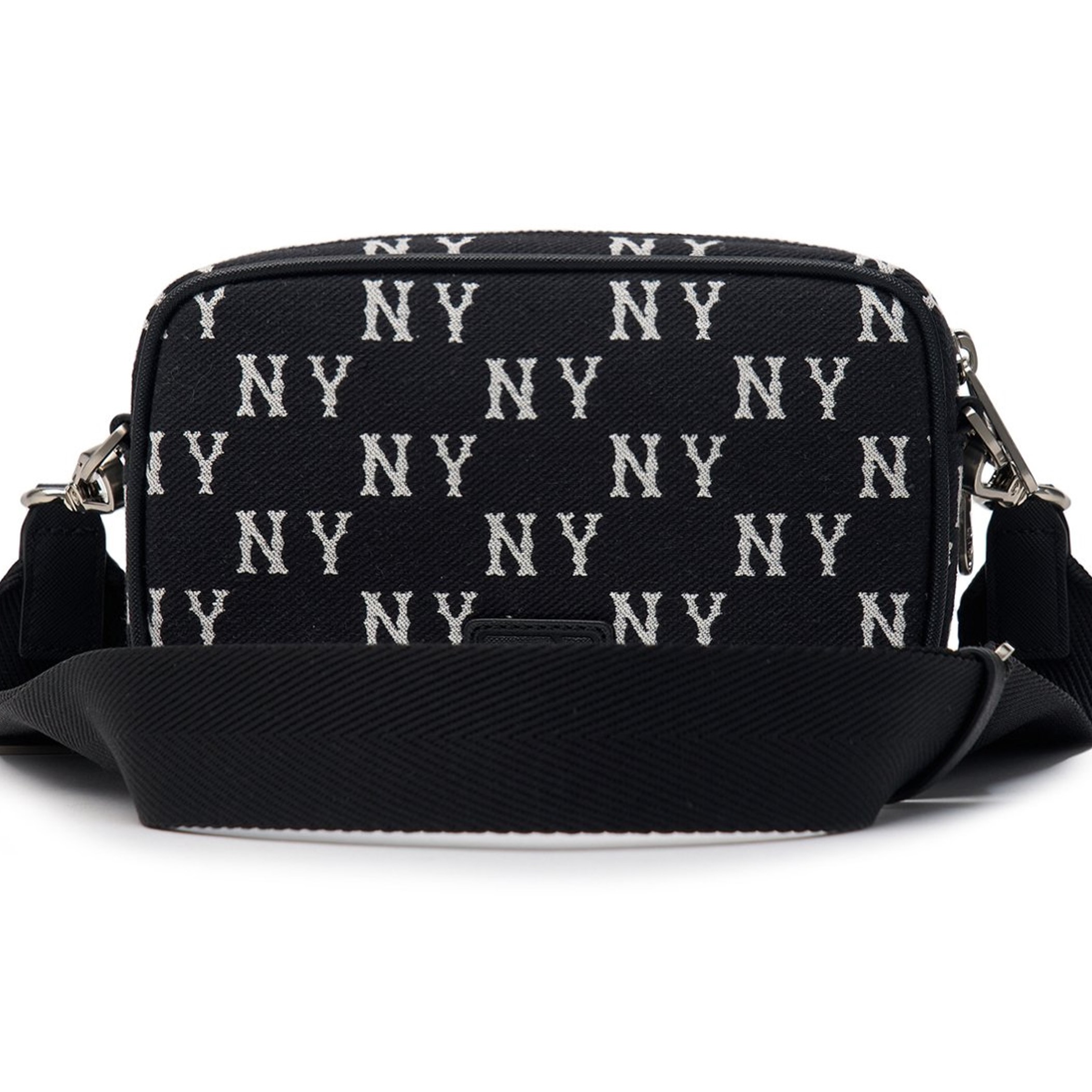 Túi Đeo Chéo màu đen MLB Mini Monogram Jacquard New York Yankees 3ACRS014N-50BKS 2