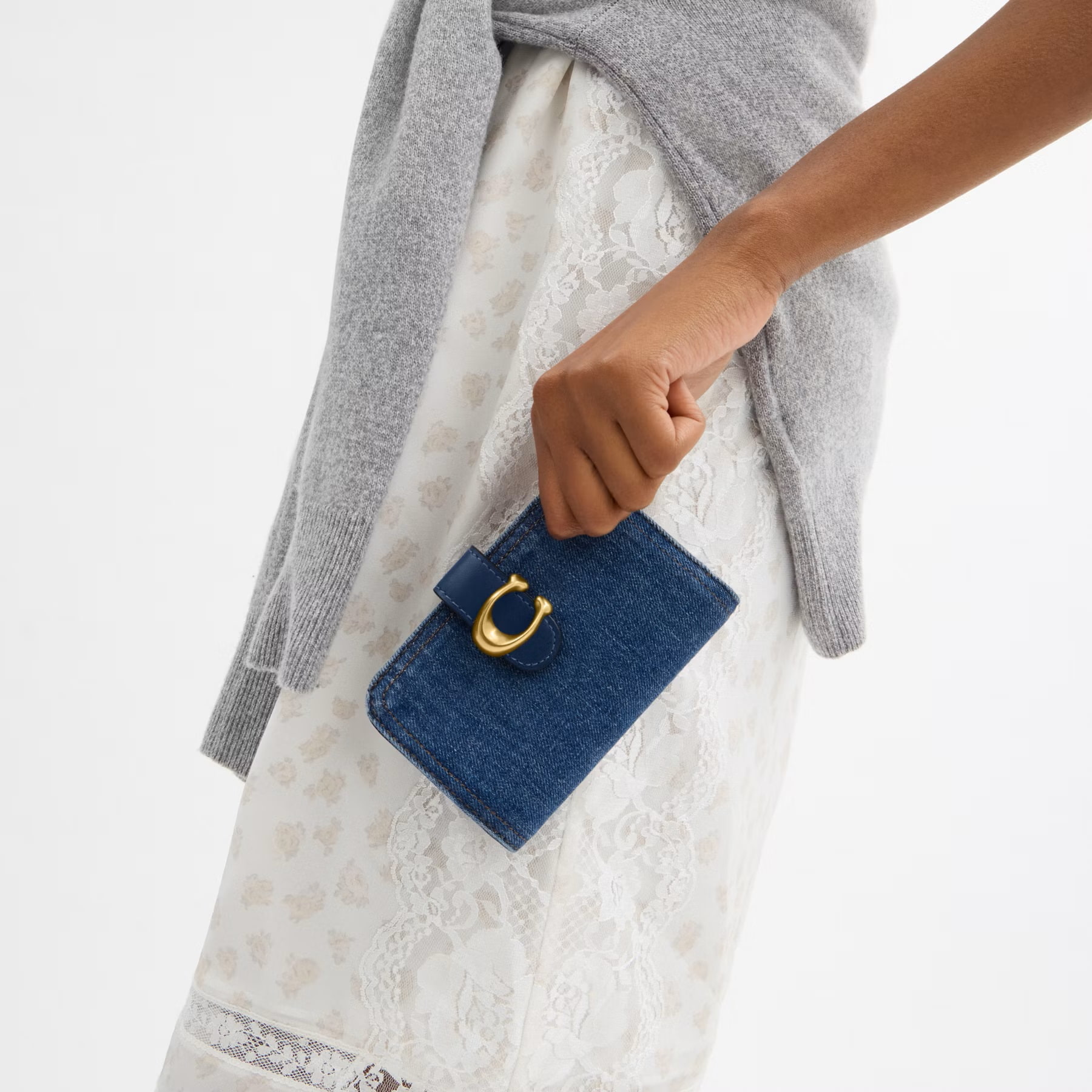 Ví nữ Coach Tabby Wallet Denim and Refined Calf Leather Deep Blue 2