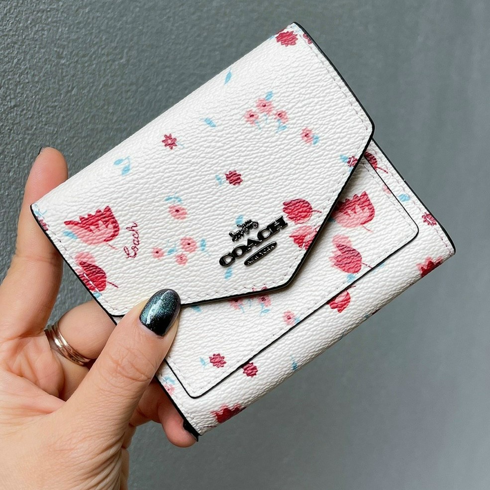 VÍ COACH MINI NỮ SMALL WALLET WITH TULIP MEADOW PRINT 4