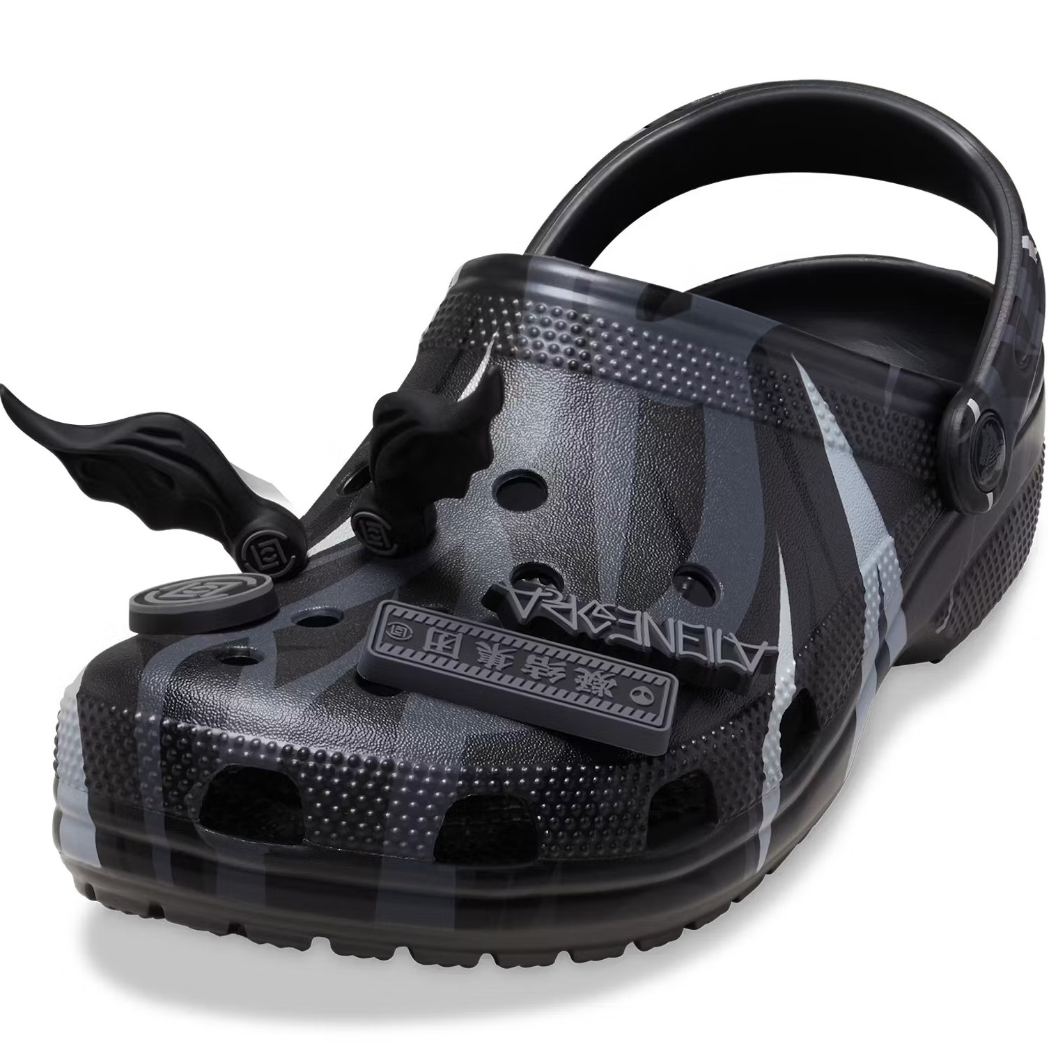 Dép đen có quai Clot x Crocs Classic Clog Blac 8