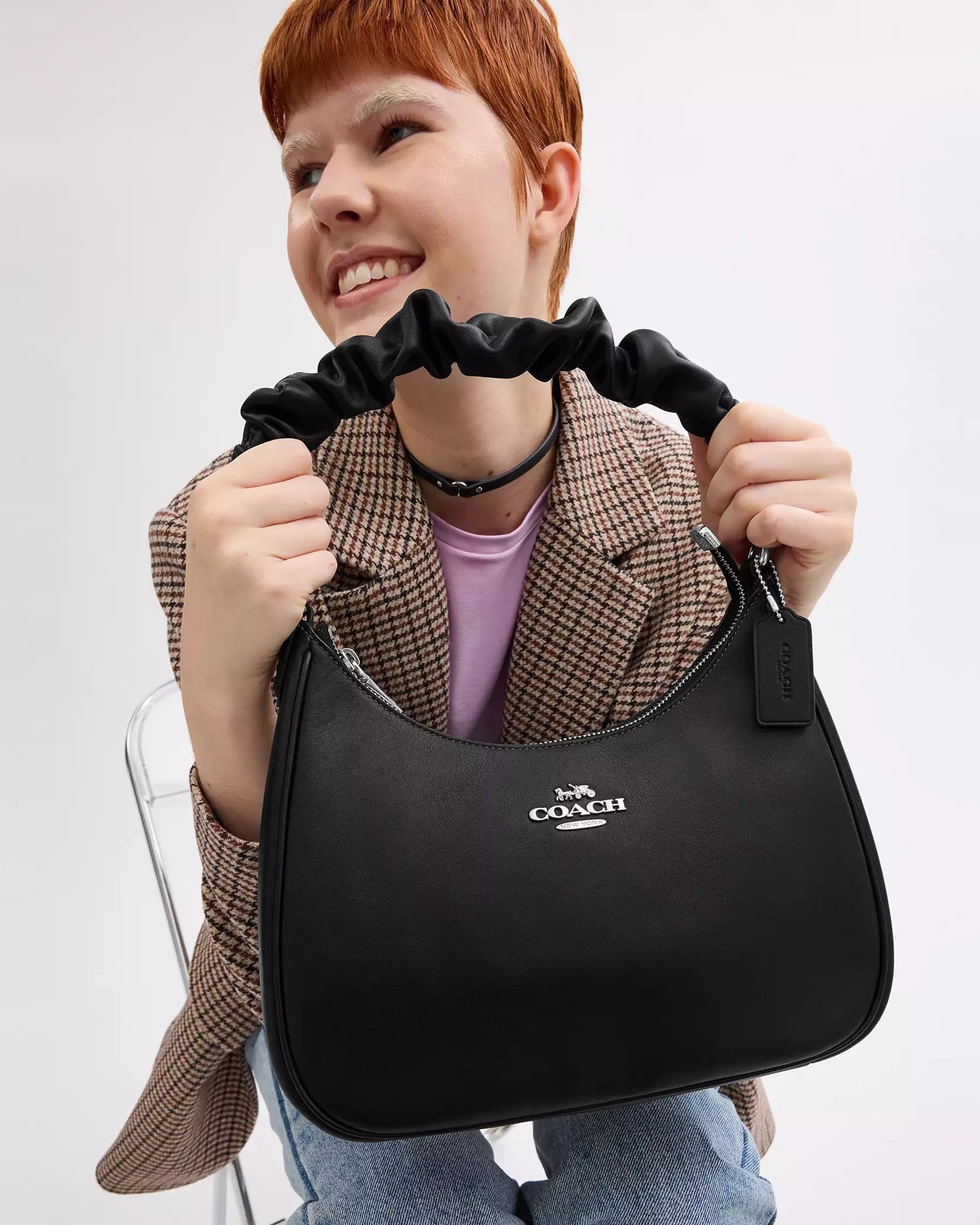Túi đeo vai nữ quai xoắn Coach Teri Hobo Black CU126 5
