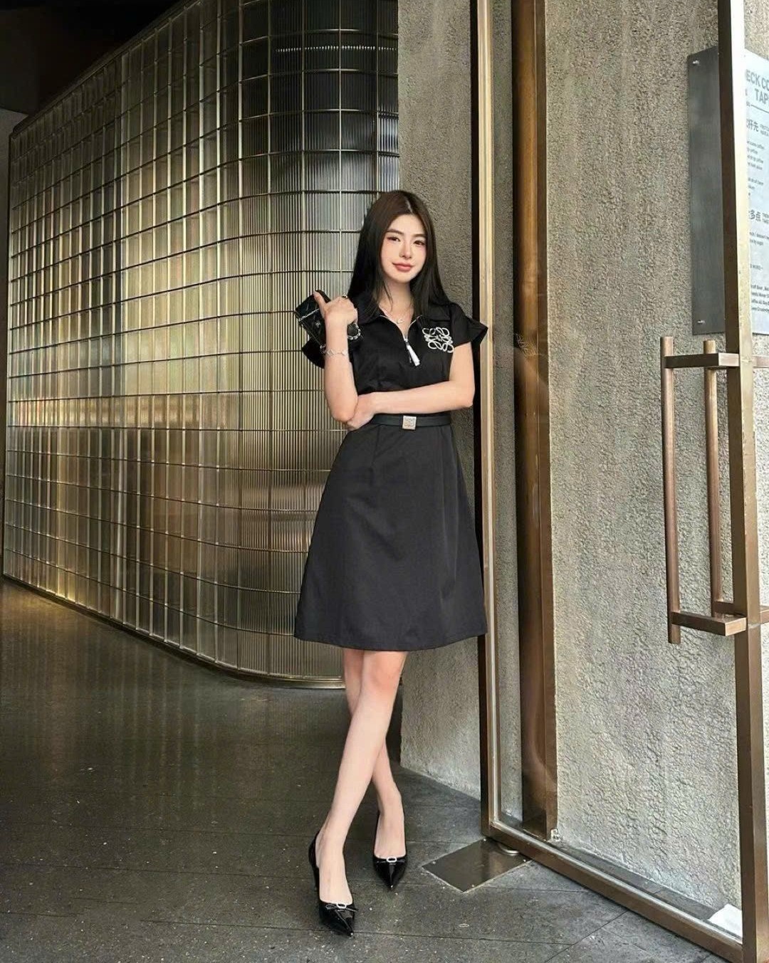 Áo đầm thời trang kèm thắt lưng Loewe 10
