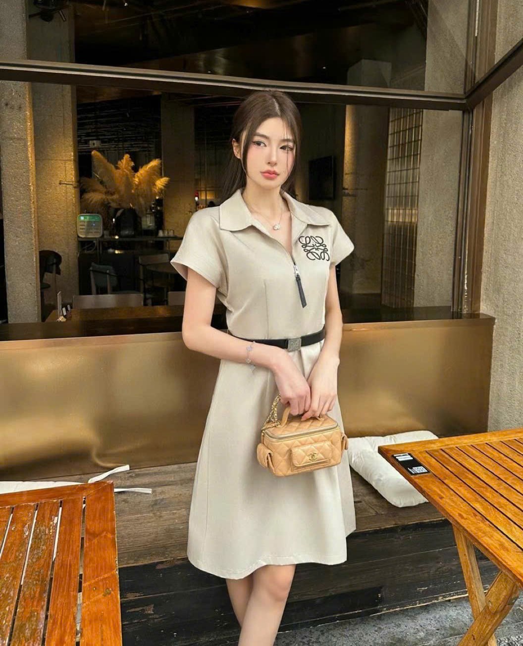 Áo đầm thời trang kèm thắt lưng Loewe 11