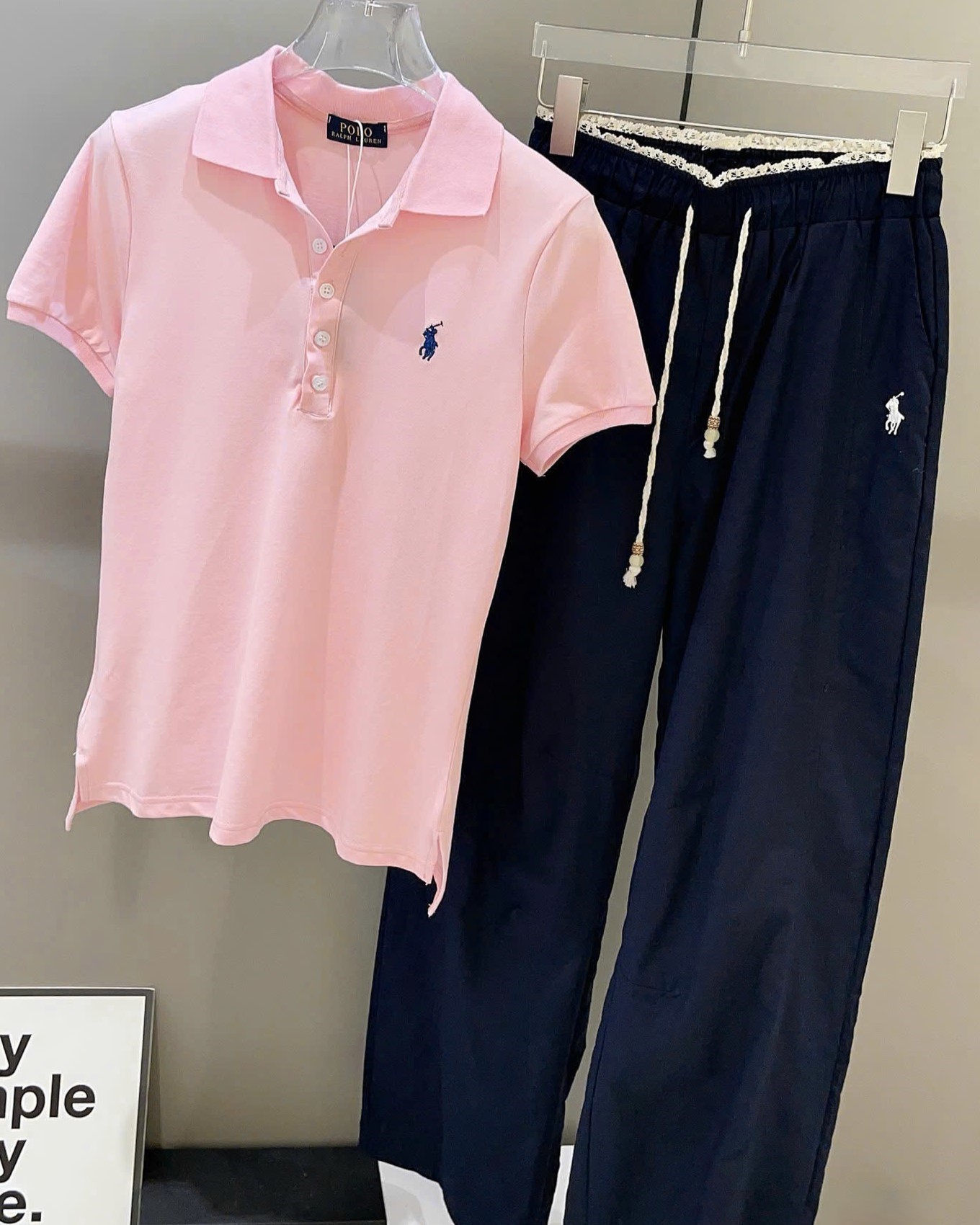 Combo áo hồng tay ngắn quần dài nữ Polo 9