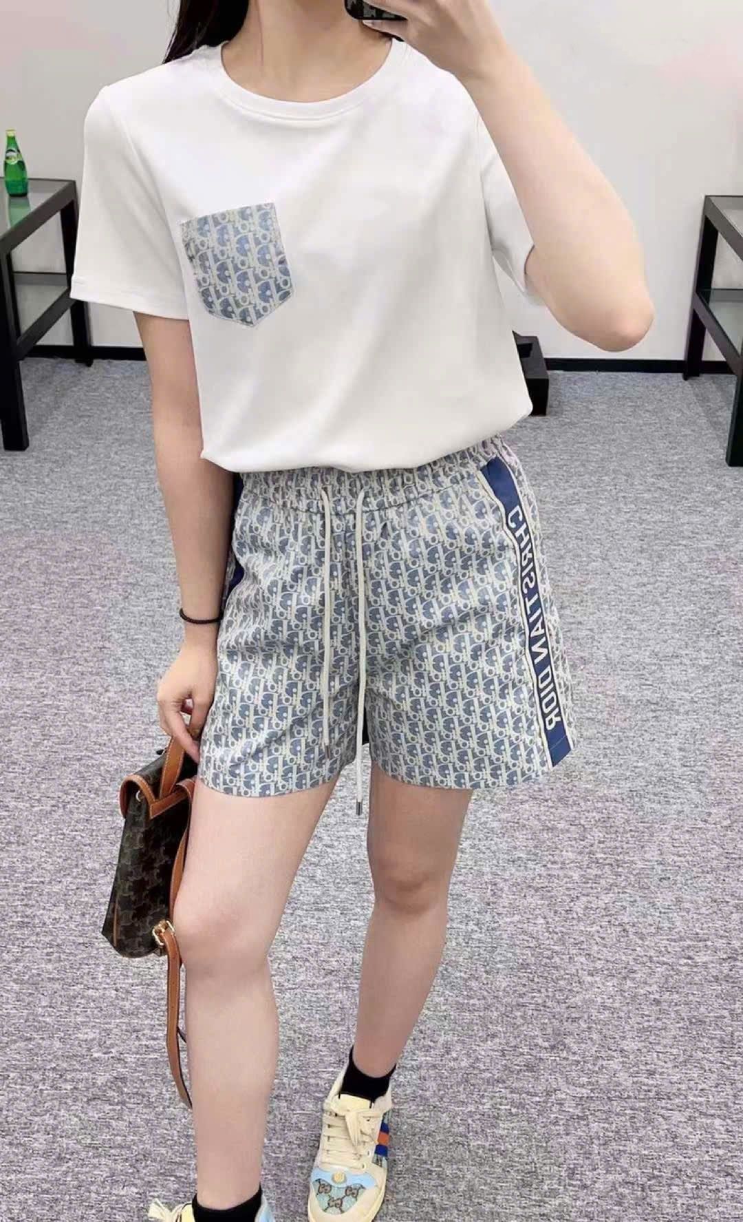 Combo áo thun quần short trắng phối xanh dương Dior 5