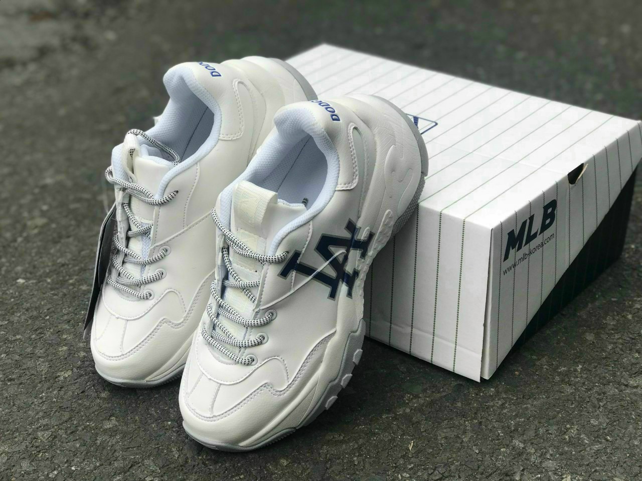 Size 385 Giày thể thao Sneaker Nữ MLB Playball Chunky Yankees Whi   top2hand