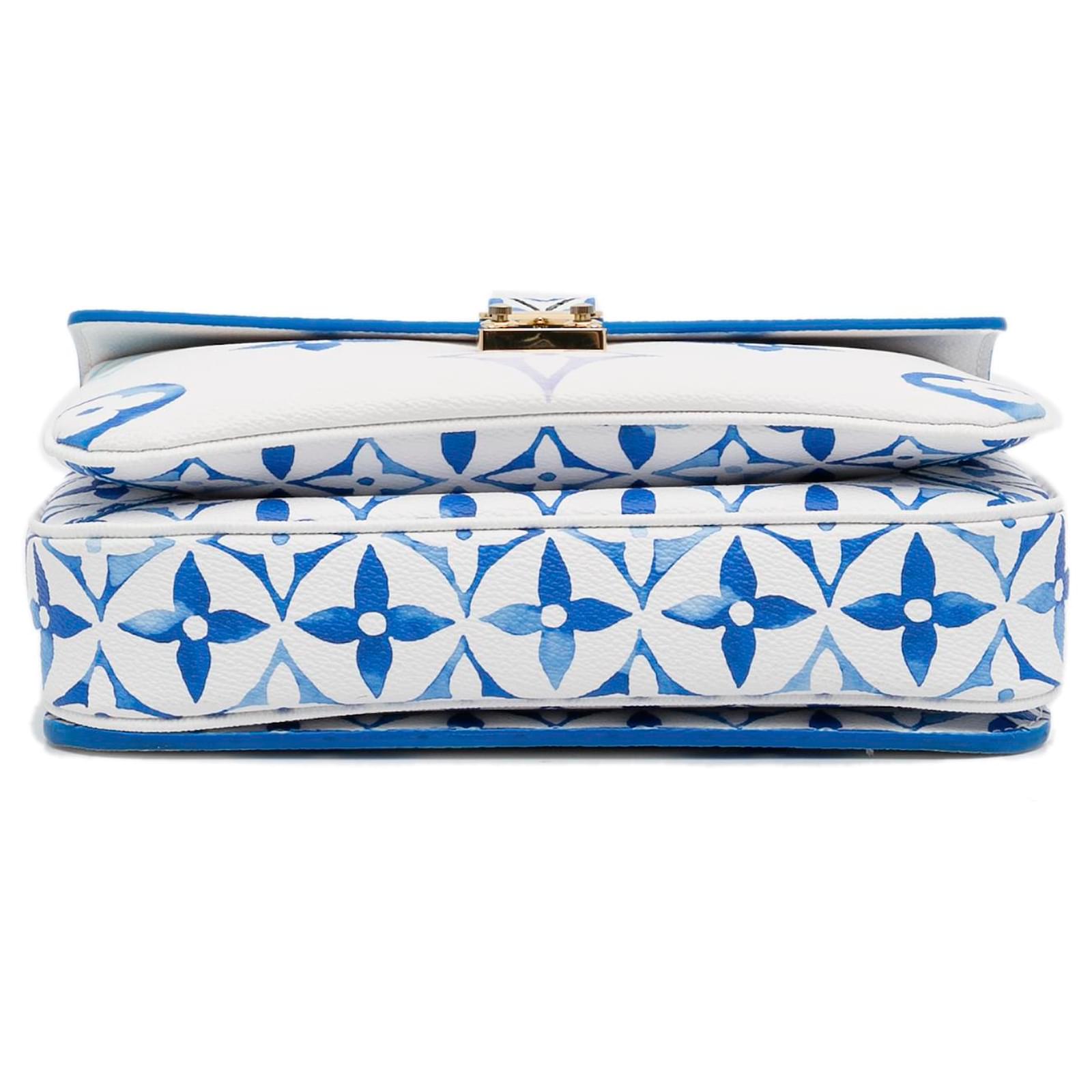 Túi xách Louis Vuitton White Monogram Giant By The Pool Pochette Metis Blue 11