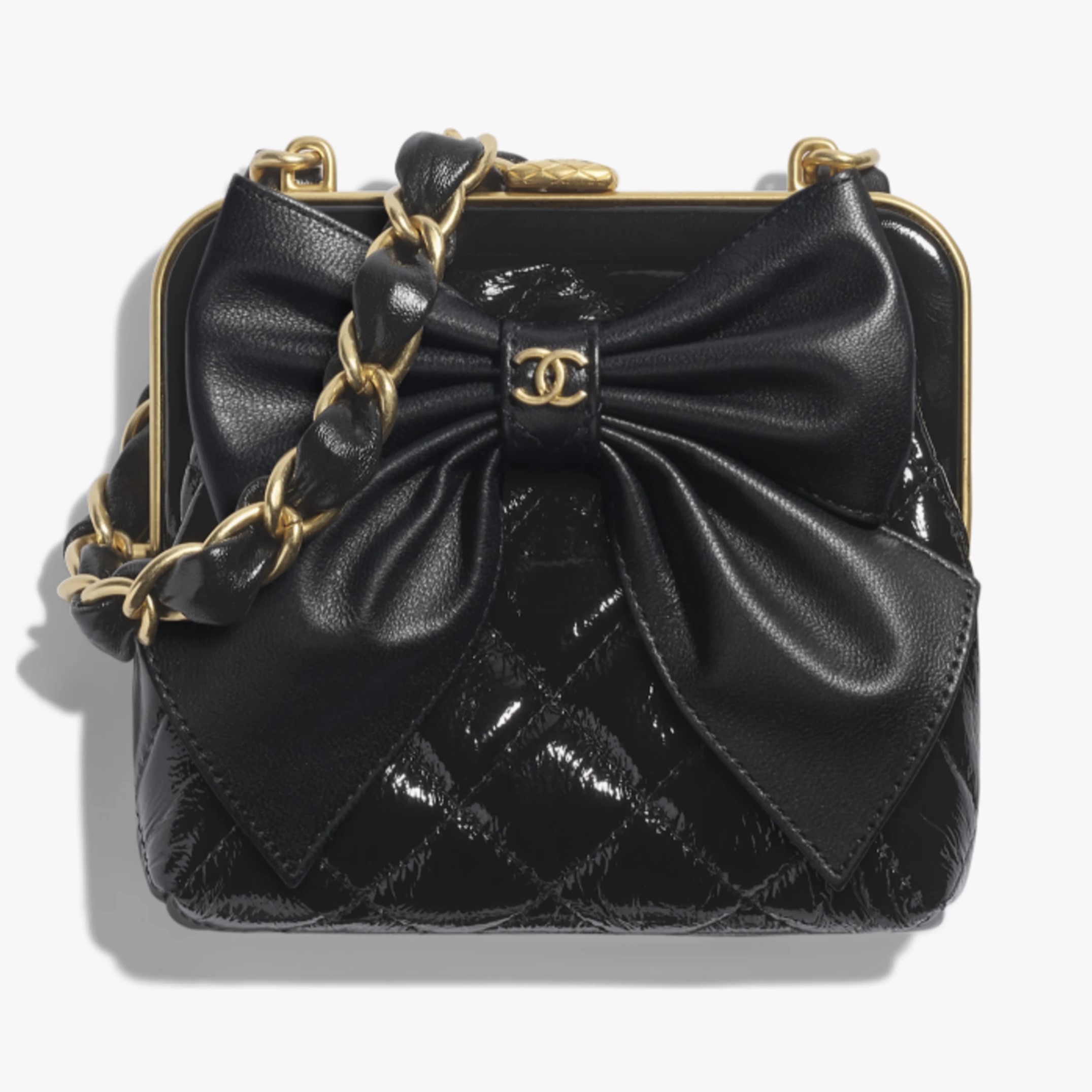 Túi đeo chéo nữ Chanel Clutch With Chain Patent Crumpled Lambskin Black 2