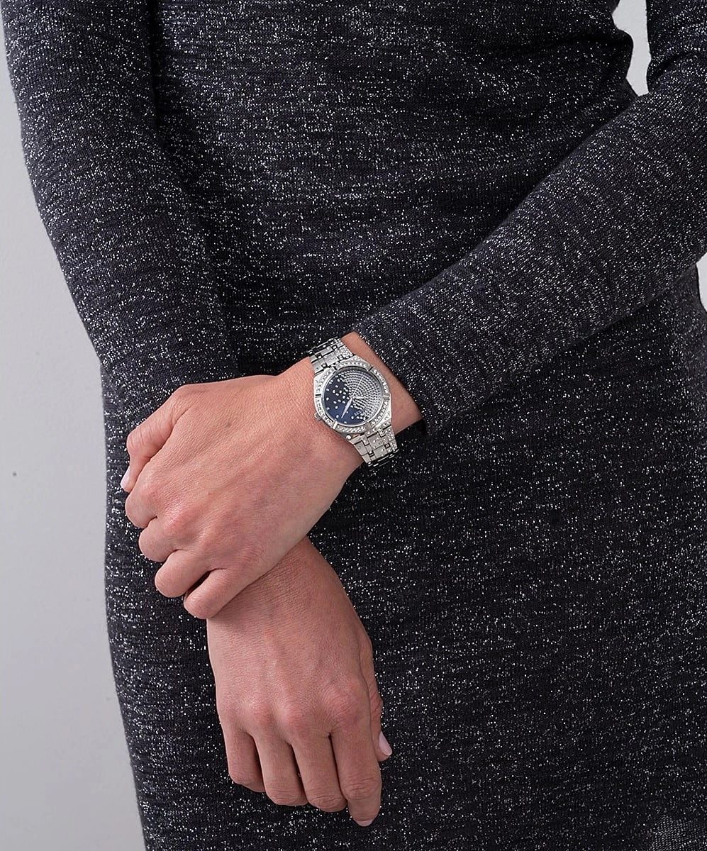 Đồng hồ đeo tay Guess Women Embellished Dial Bracelet Style Straps Analogue Watch GW0312L1 11