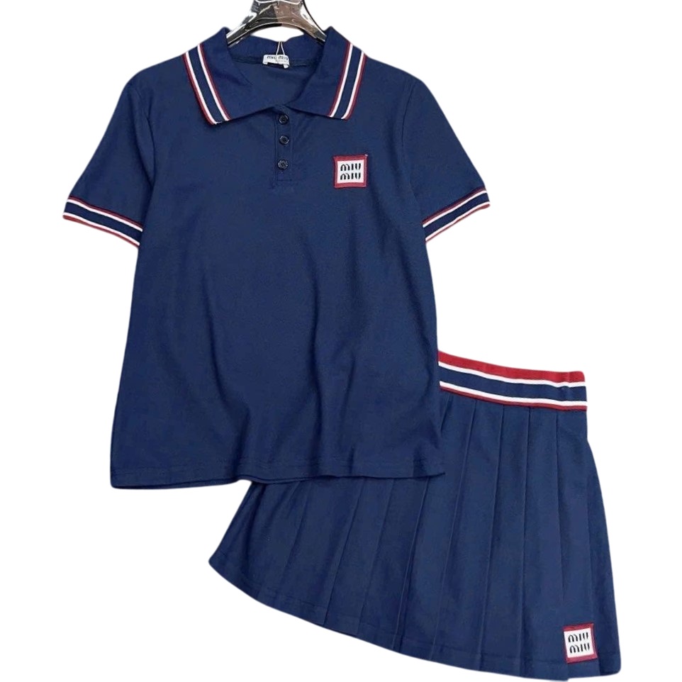 Combo áo váy xếp ly Miu Miu phối viền 3
