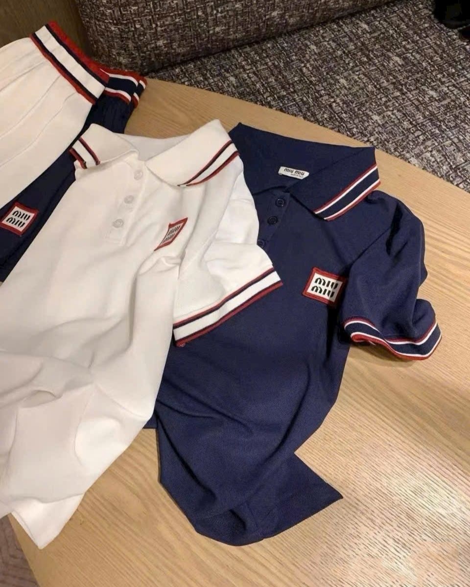 Combo áo váy xếp ly Miu Miu phối viền 7
